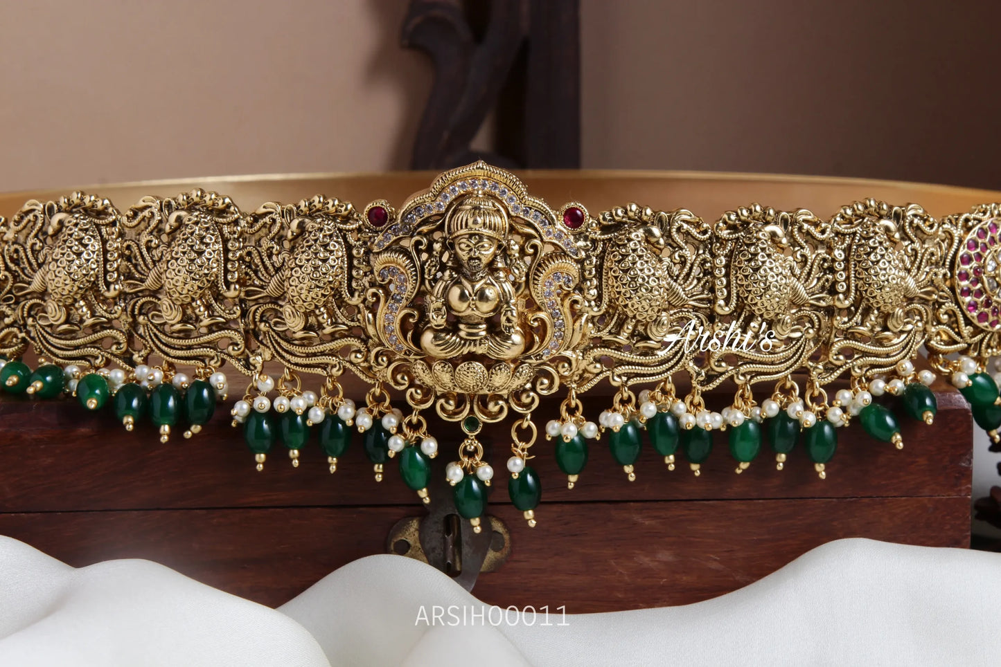 Antique Lakshmi Green Bead Hipbelt (Oddiyanam)