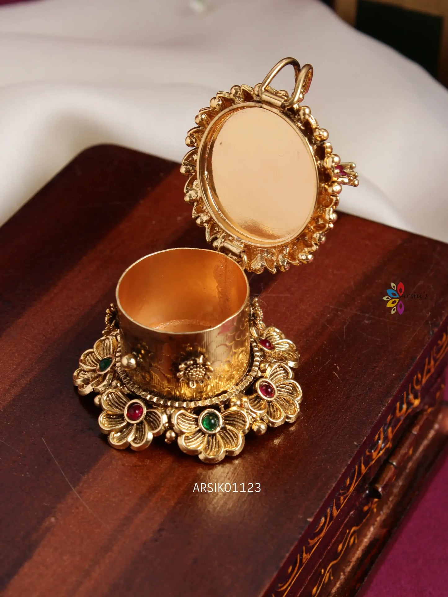 Beautiful Peacock Kumkum Box