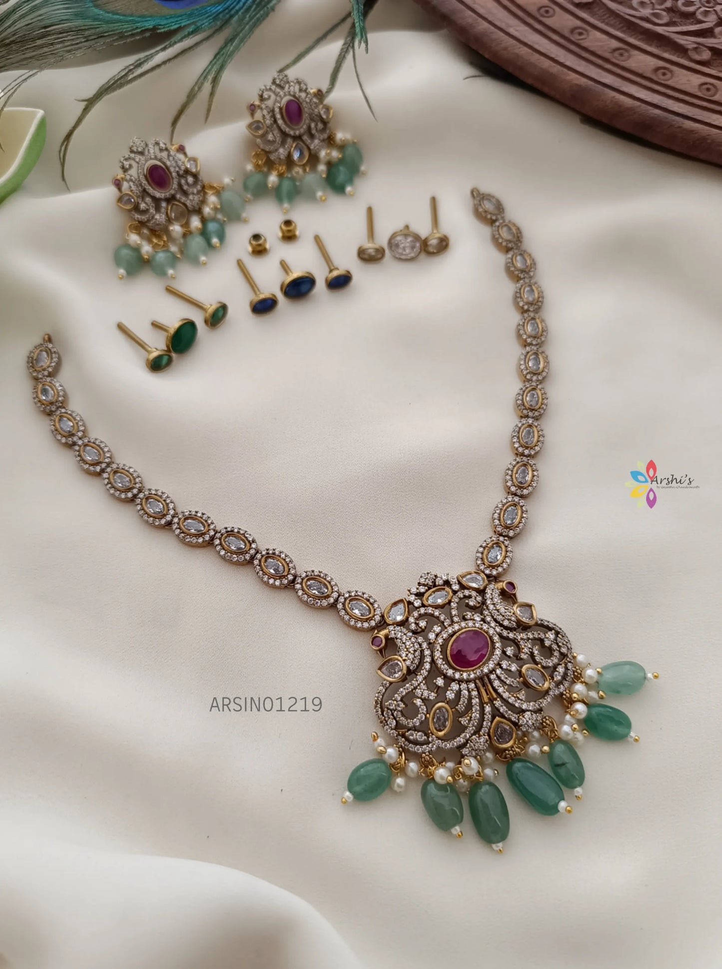 Green Bead Stone Changeable Victorian Necklace