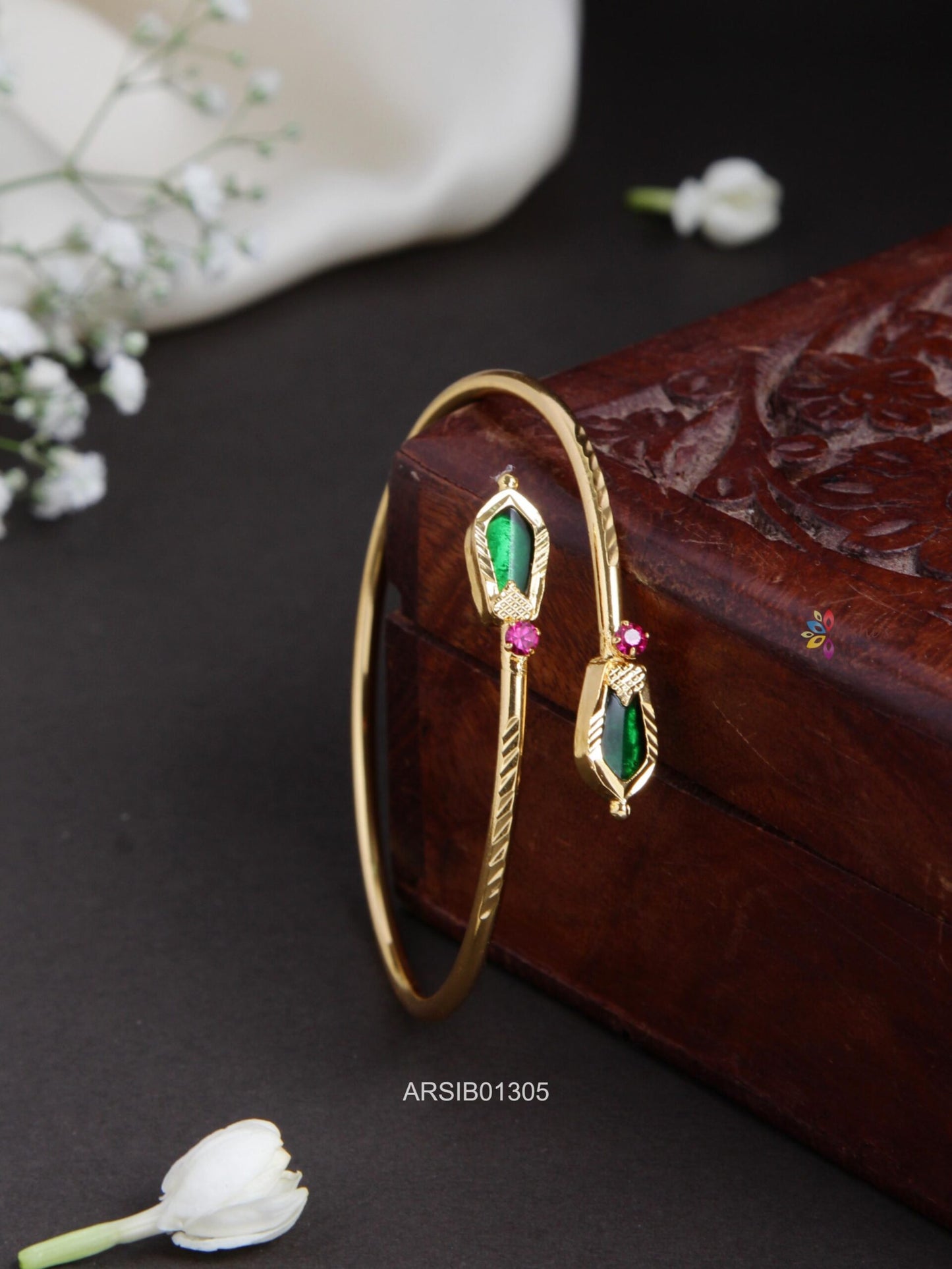 Palakka Bracelet Bangle