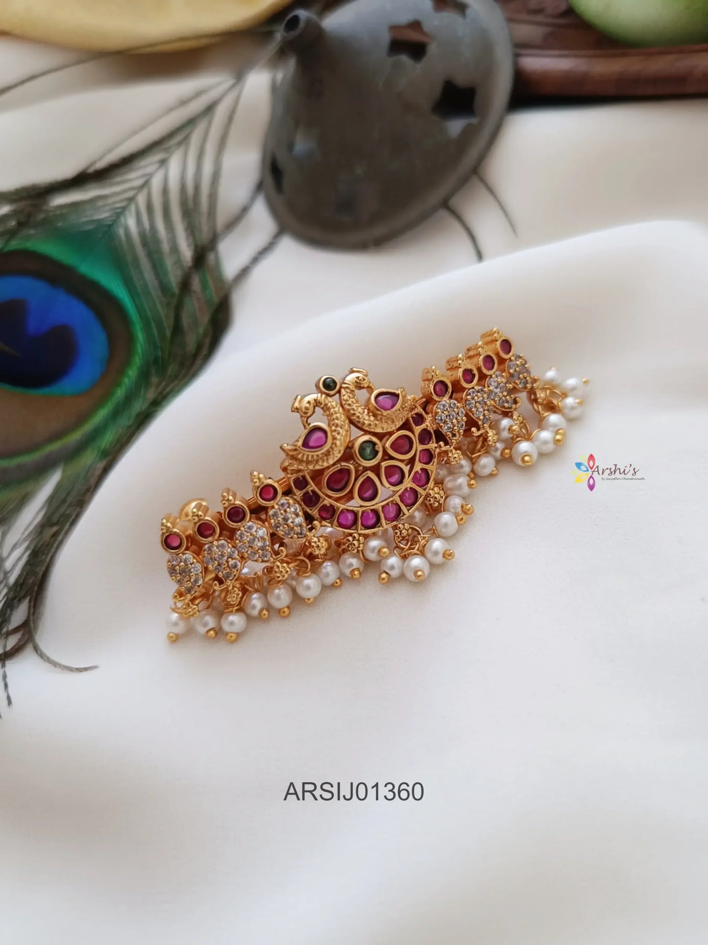 Peacock Design with Pearl Bead Hair Clip