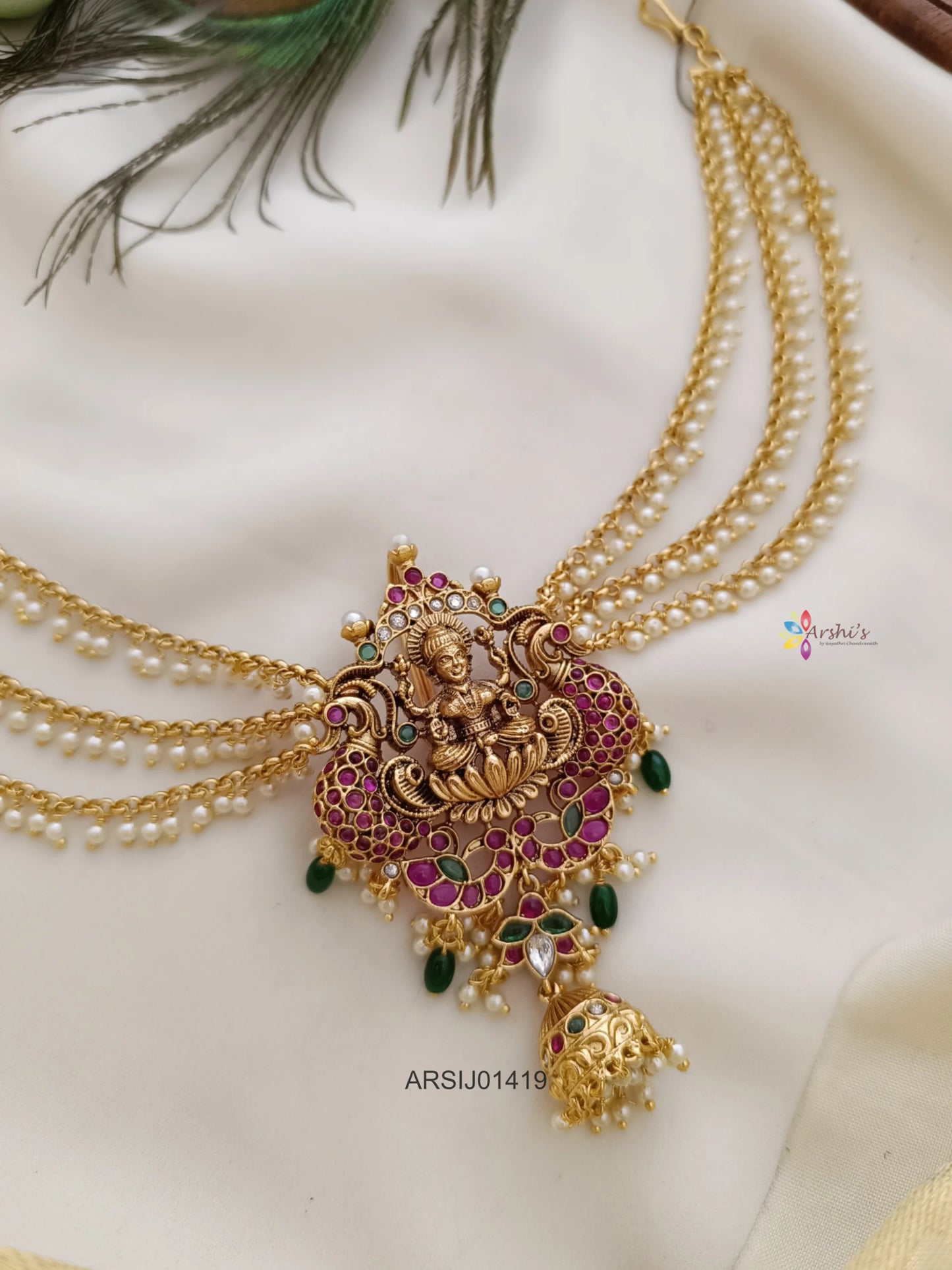 Traditional Green Bead Hair Brooch with Pearl Chain