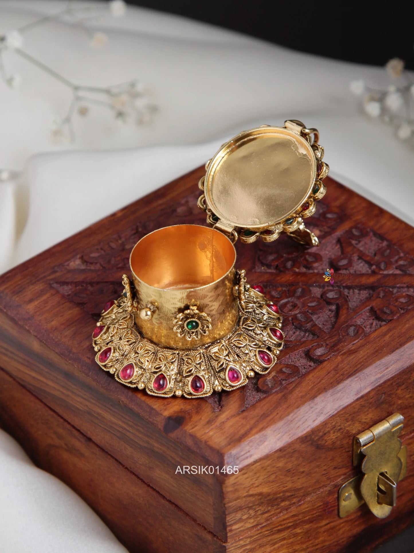 Flower Design Kumkum Box