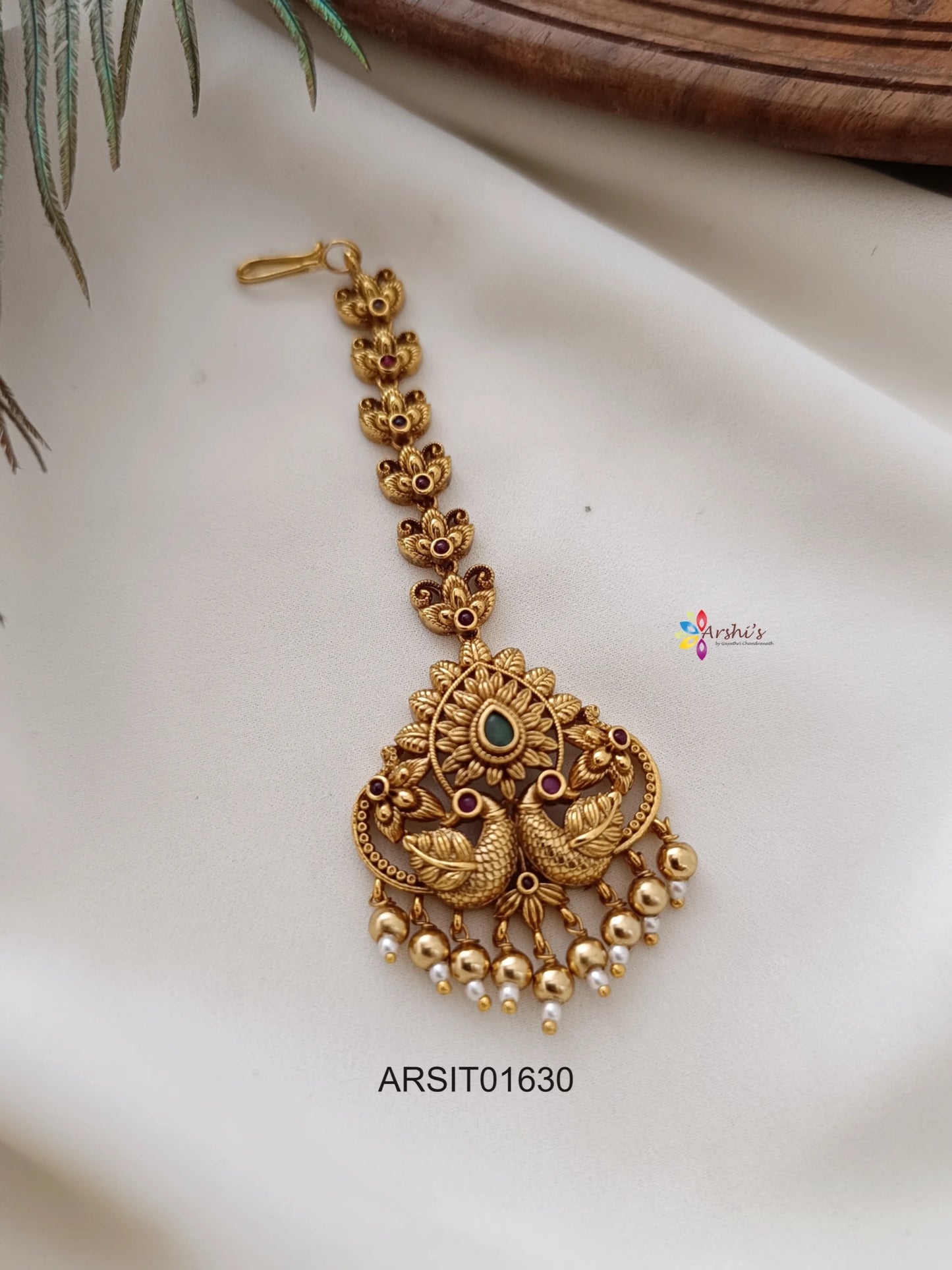 Traditional Peacock Maangtikka