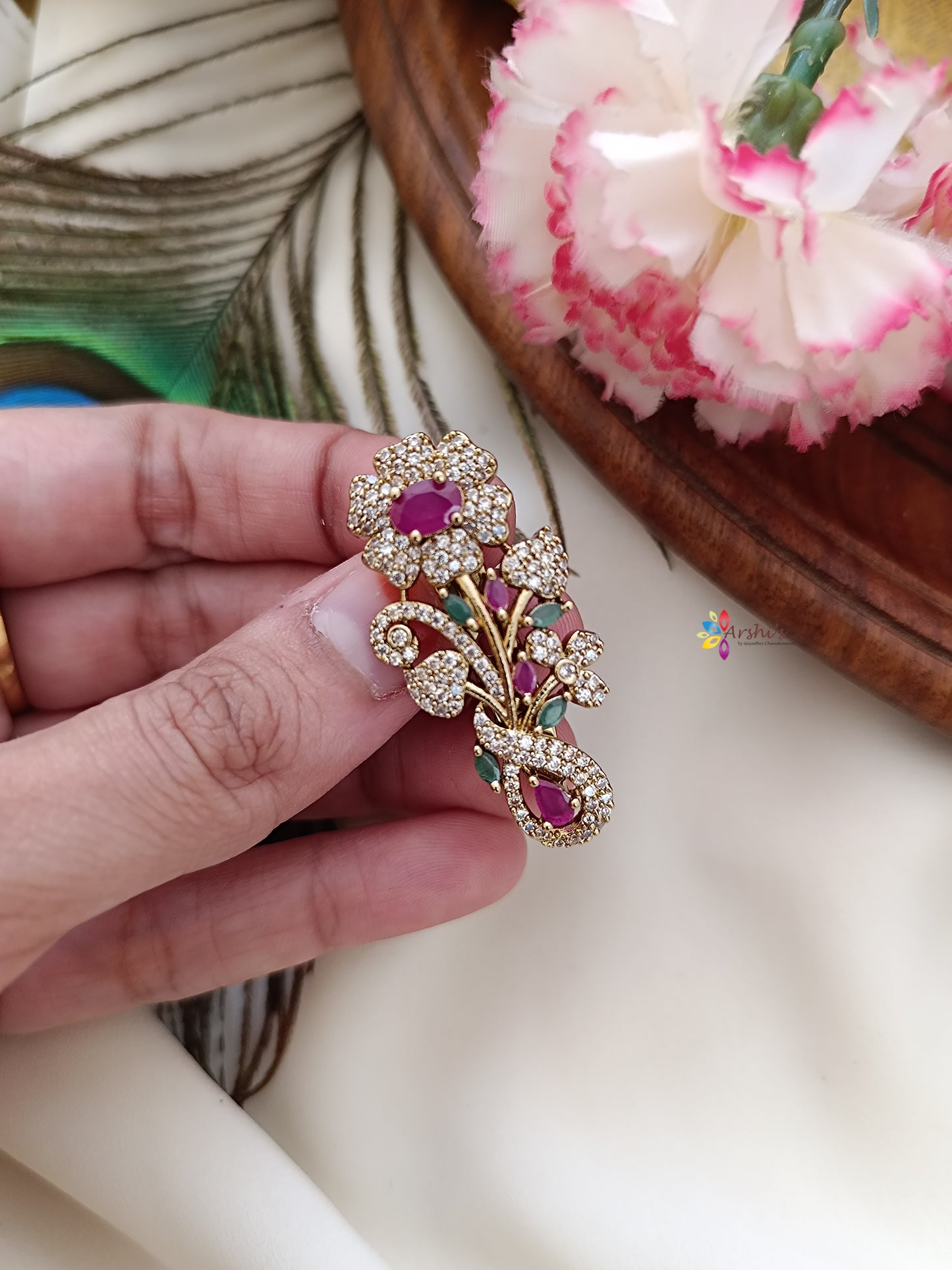 Multi Stone Flower Design Sareepin