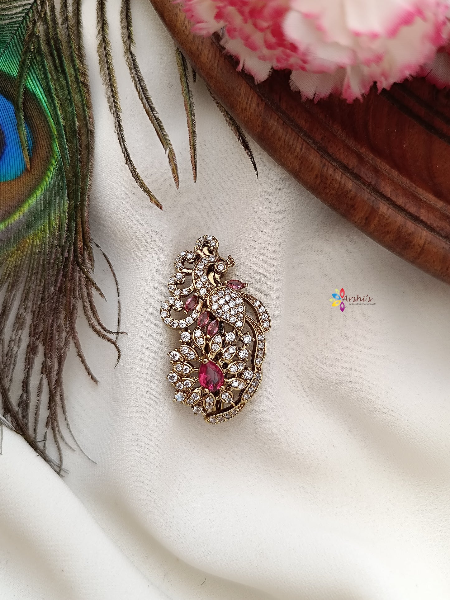 Peacock Red Stone Sareepin