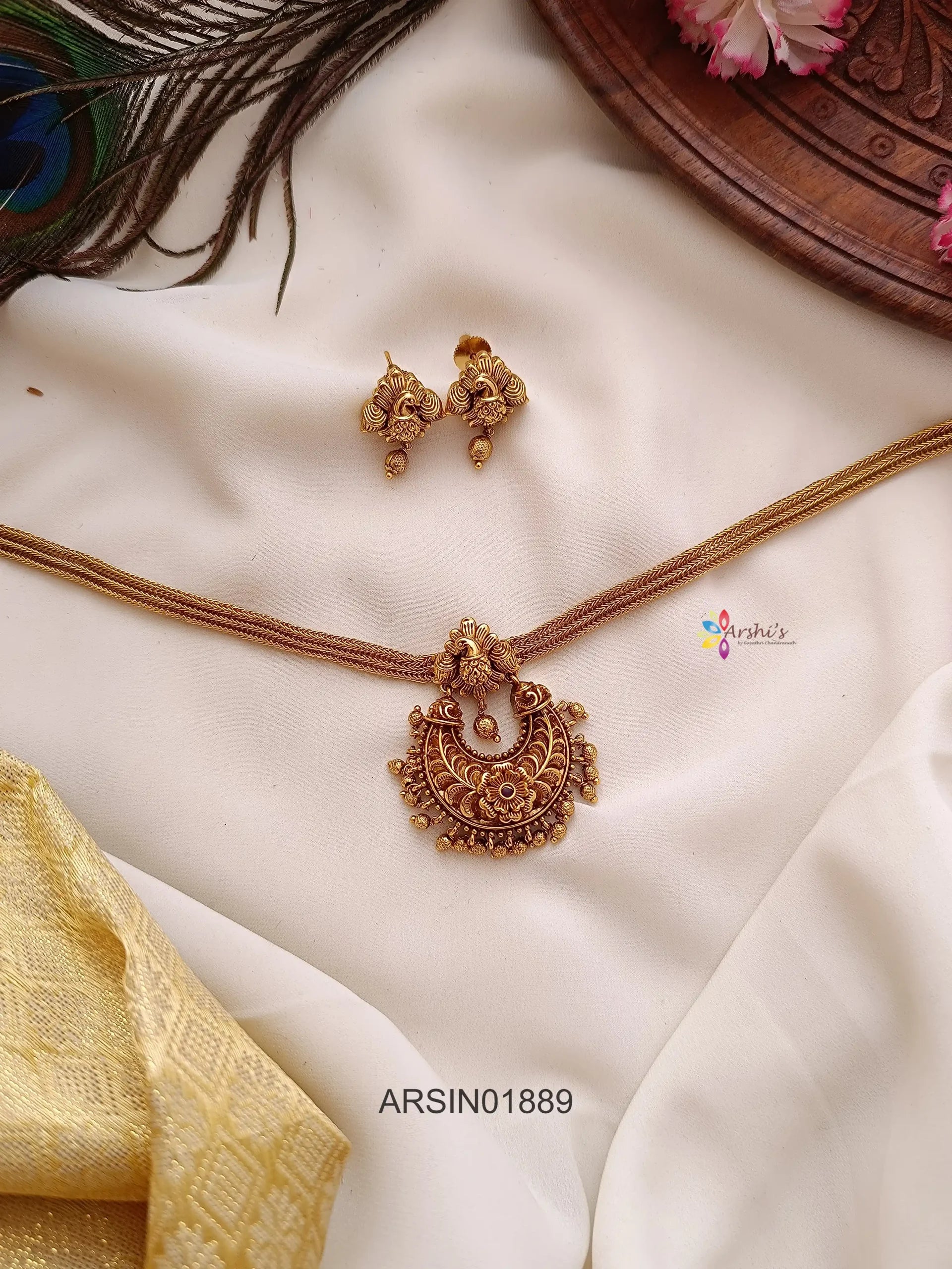 Chandbali Pendant Necklace – Arshis
