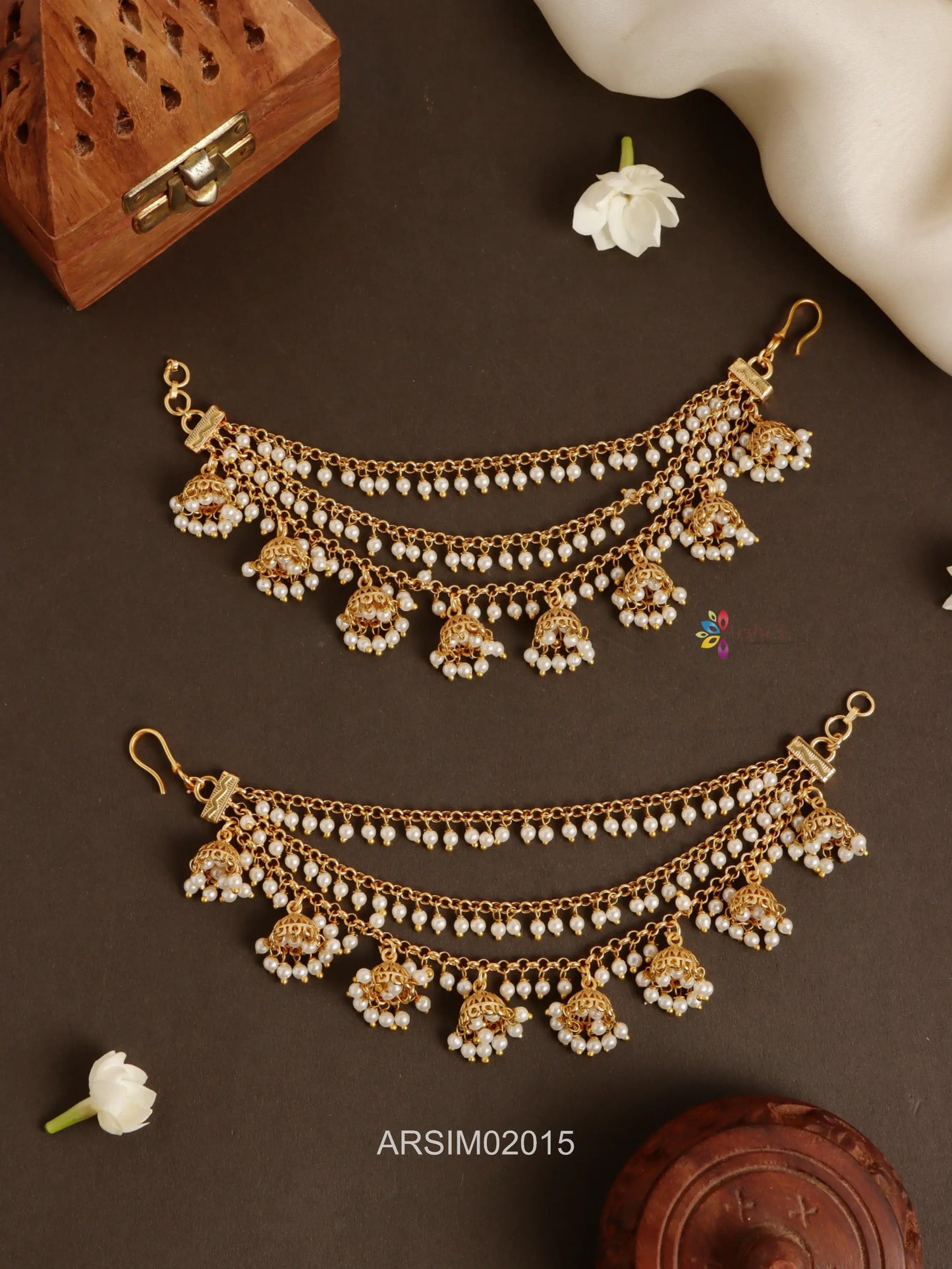 Pearl Buttalu Earchains