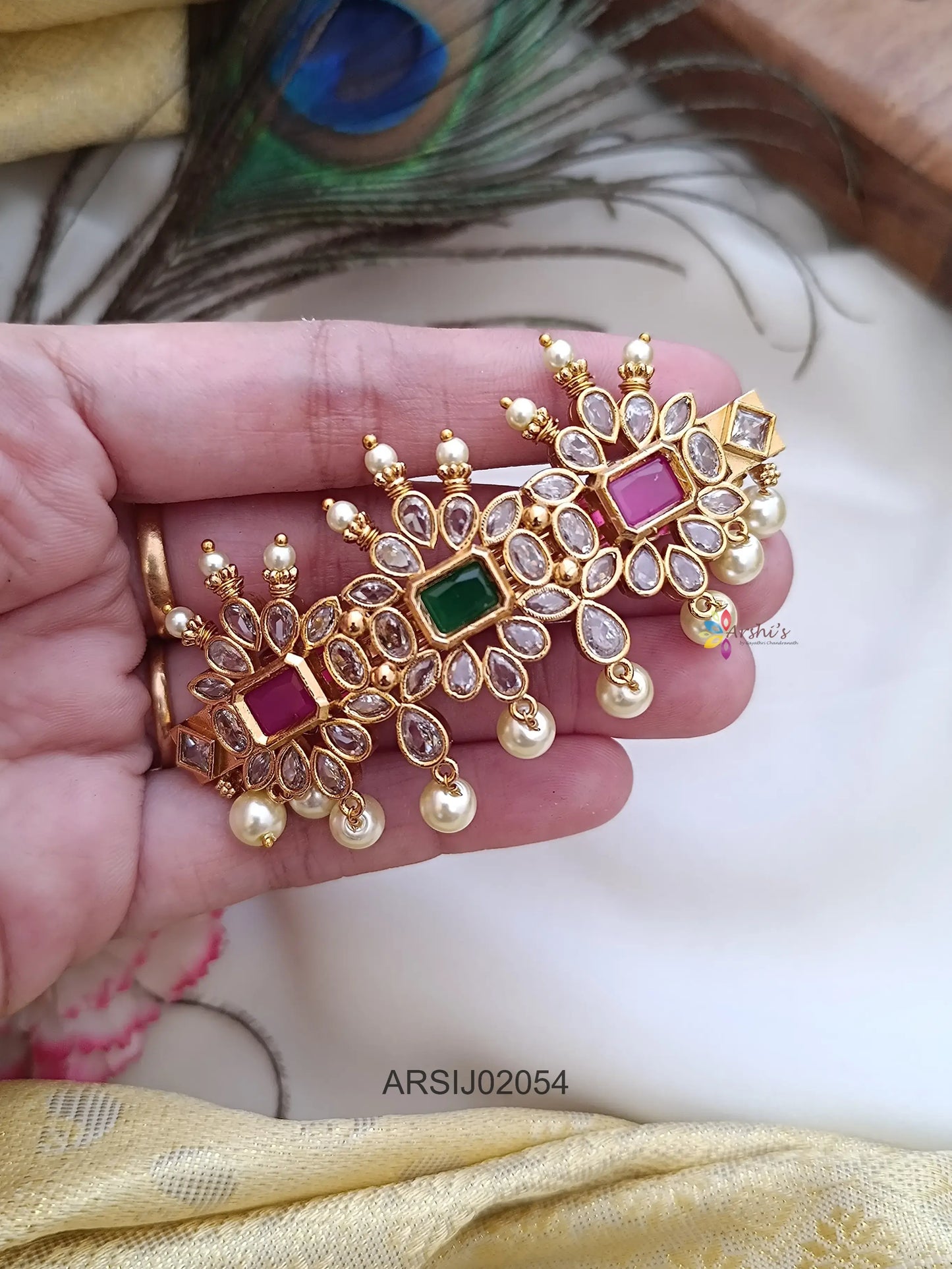 Kemp and Green with Pearl Hair Clip