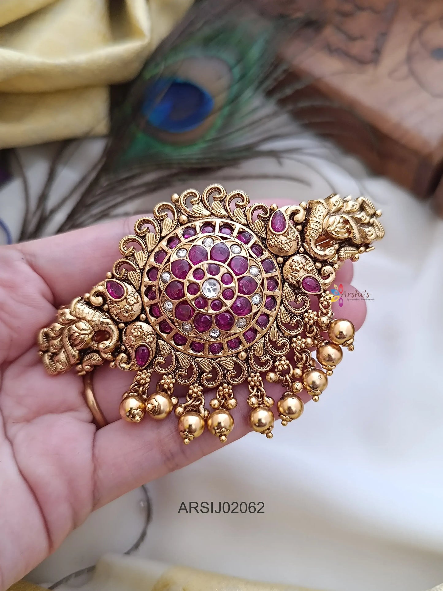 Flower Design Kemp Stone Hair Clip