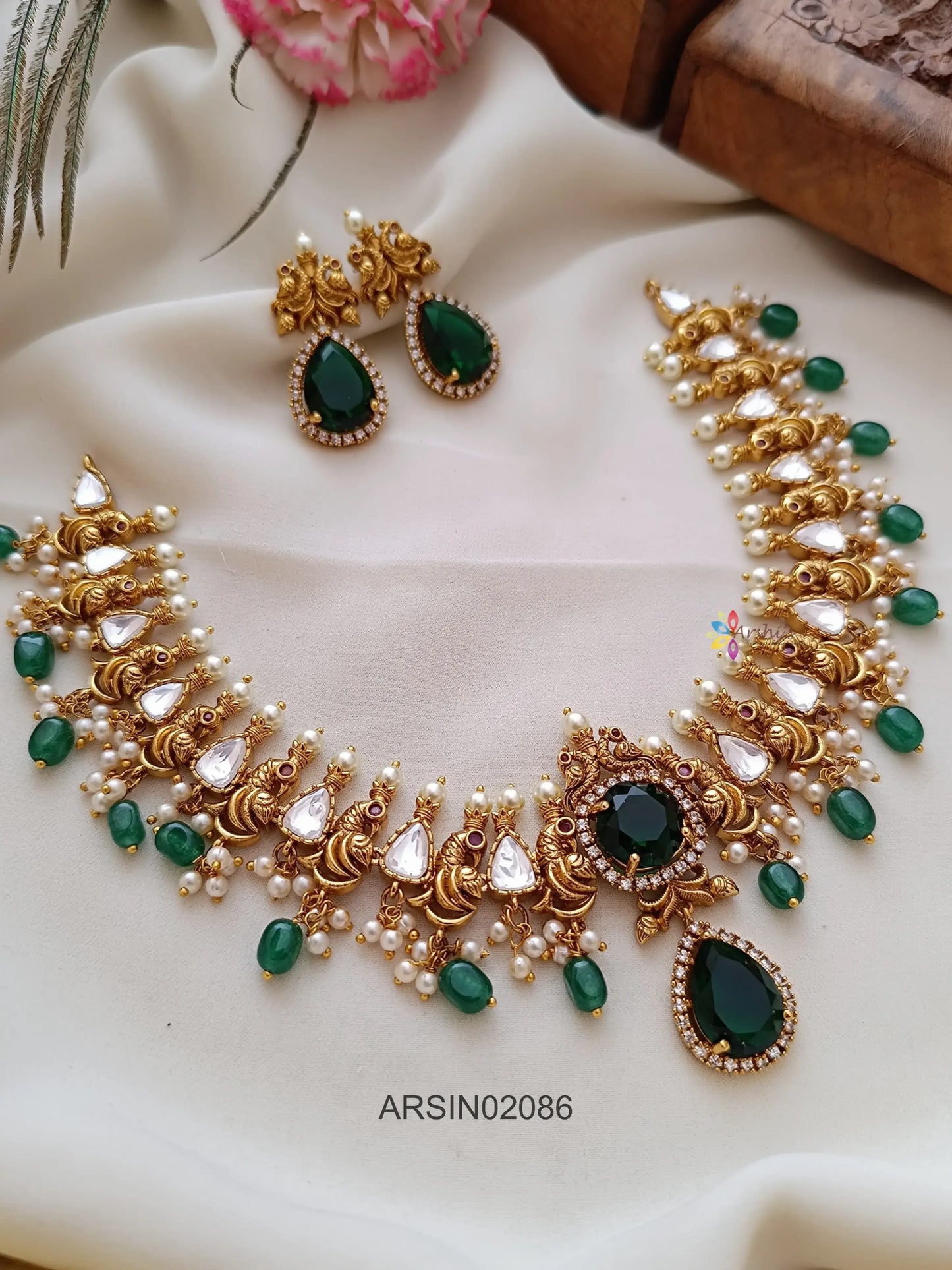 Polki Kundan and Emerald Green Bead Neckset