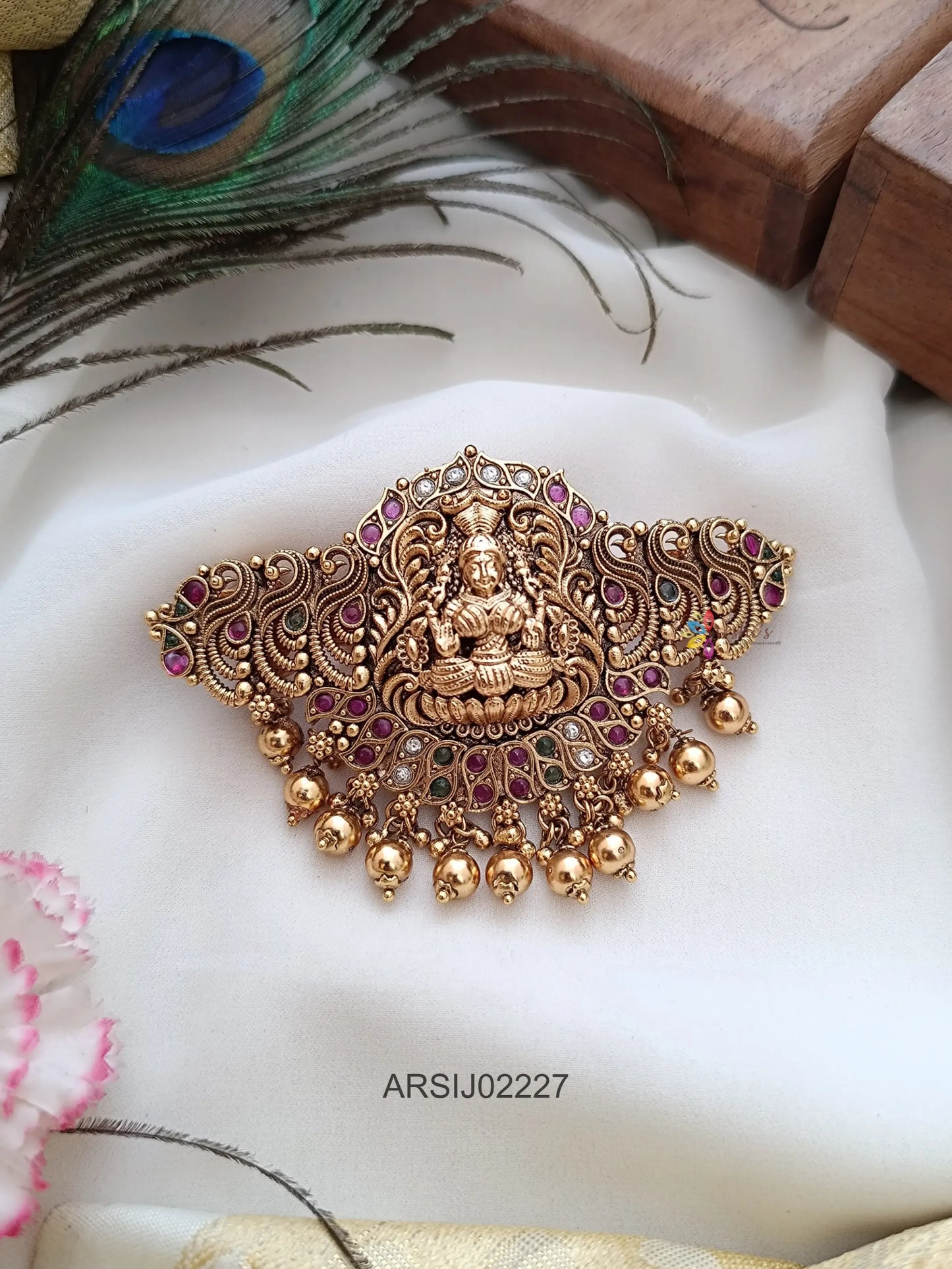Grand Laksmi and Peacock Design Hairclip