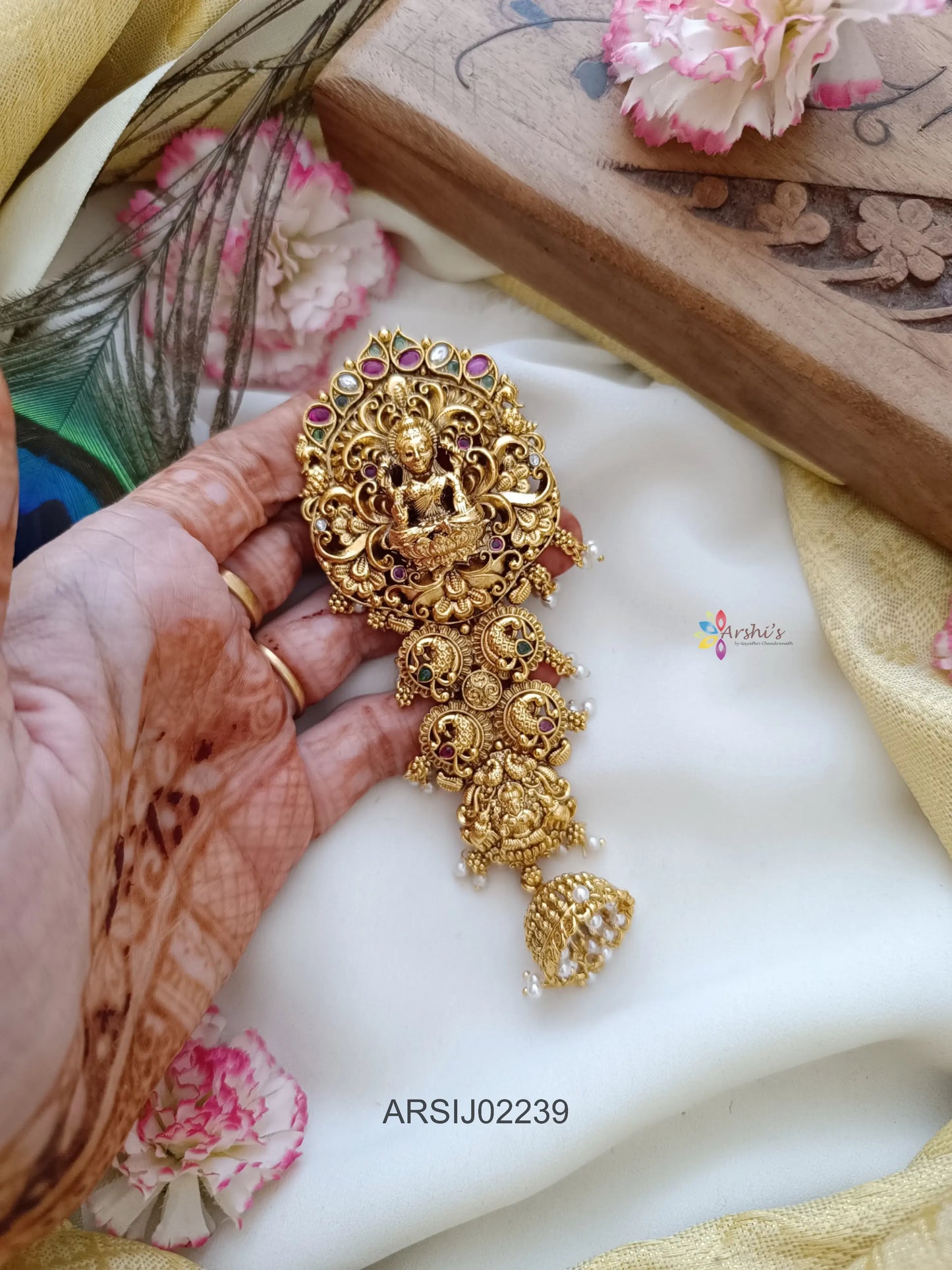 Lakshmi Peacock Design Hairbrooch