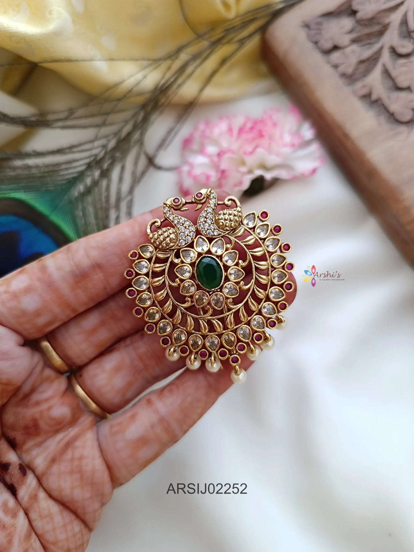 Peacock and Flower Design Hairbrooch