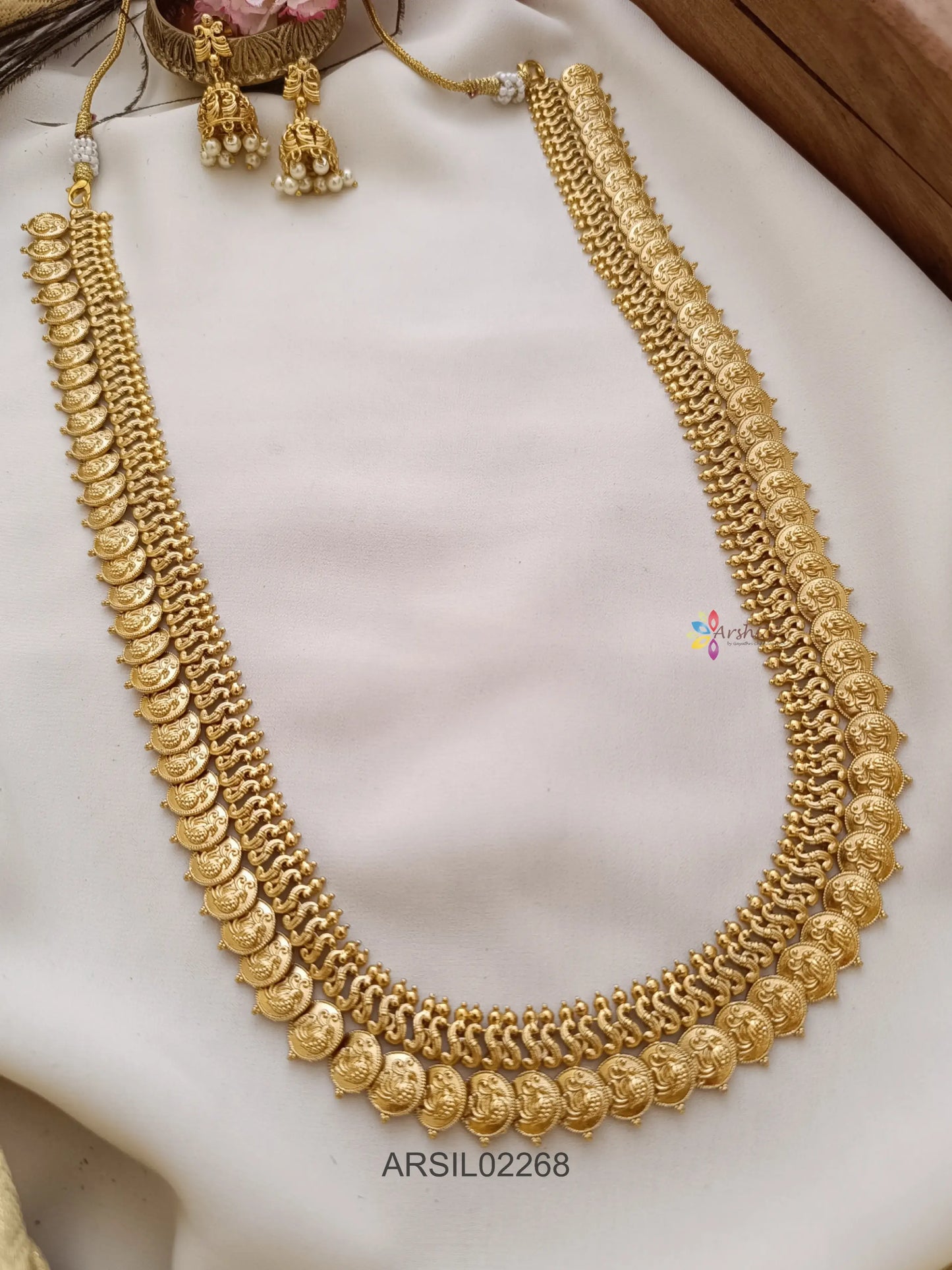 Matte Finish Plain peacock Coin Haram