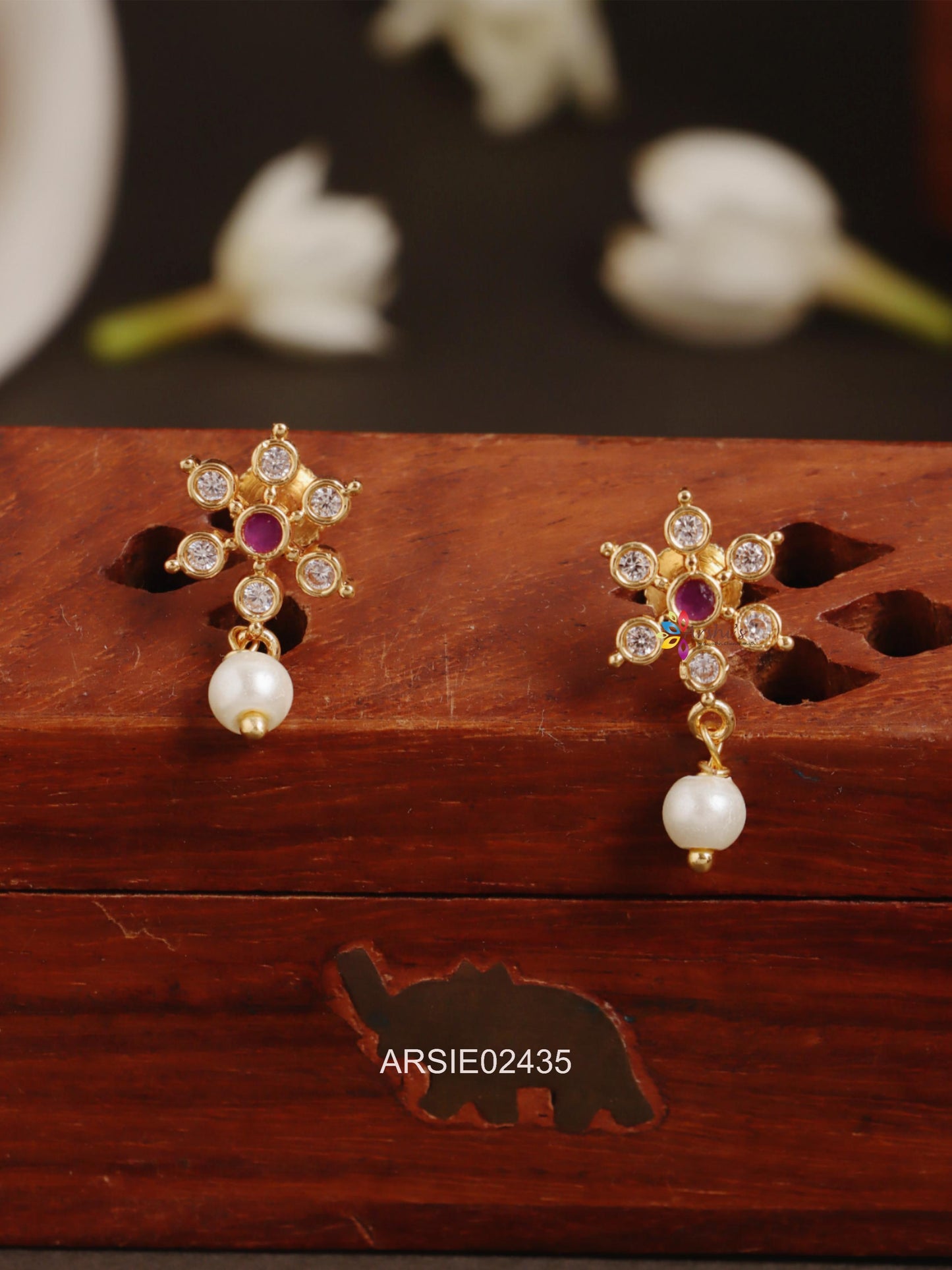 Flower Design White and Red Stone Pearl Drop Earstuds