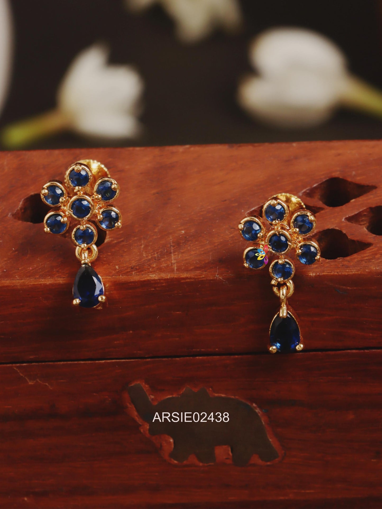 Blue Stone Tear Drop Earstuds