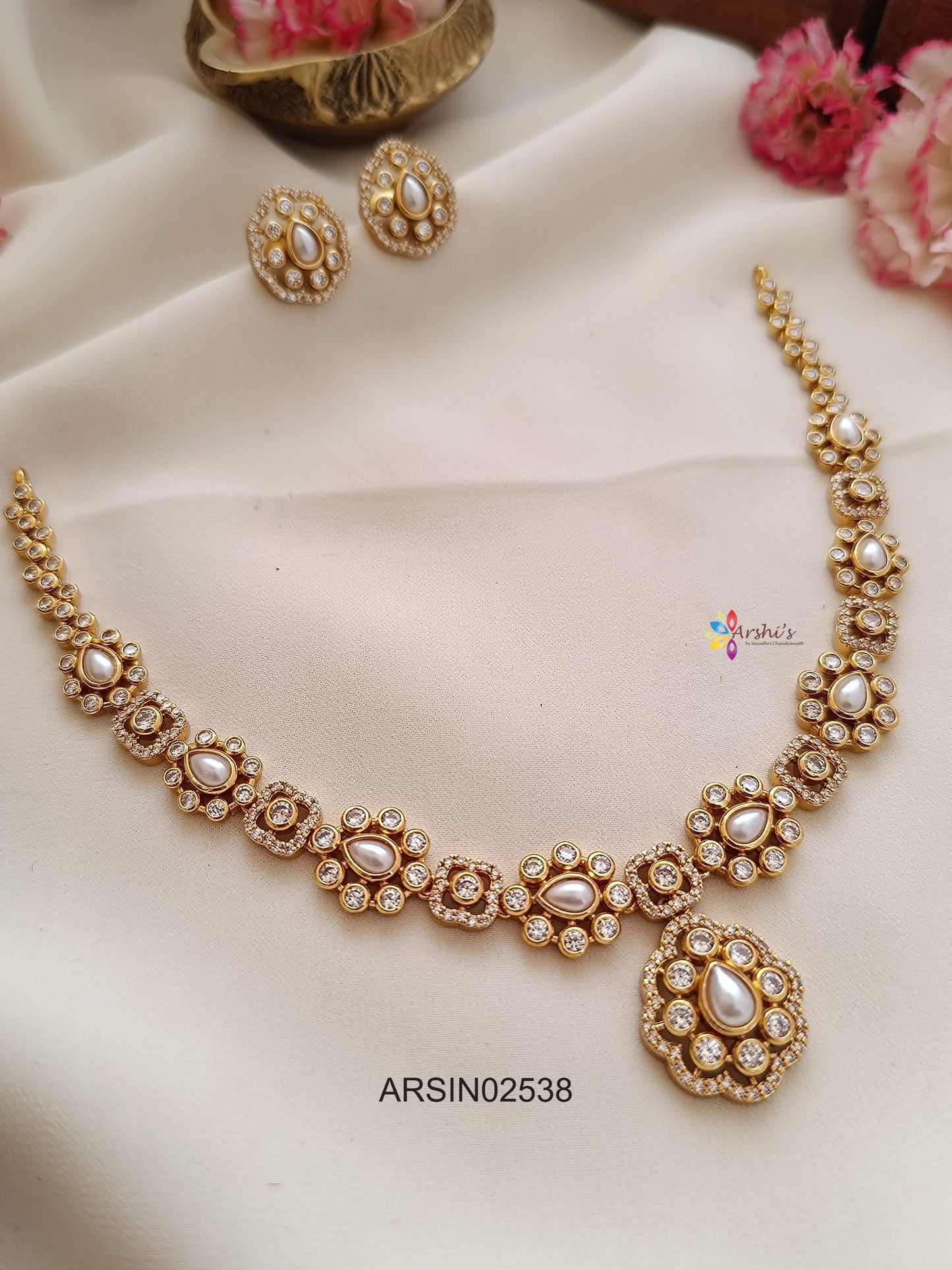 White Stone with Pearl Studded Necklace