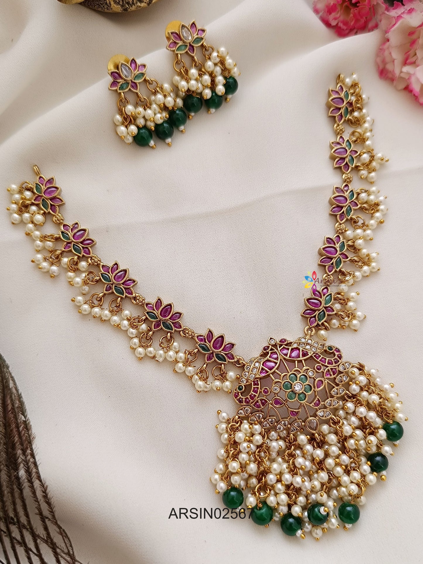 Lotus Design Pearl Drops Necklace