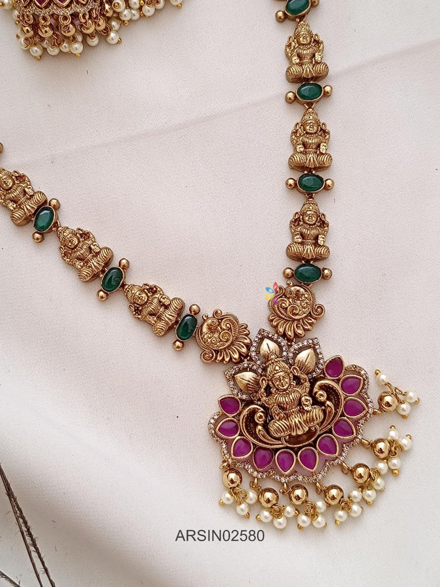 Temple Kemp and Green Stone Necklace