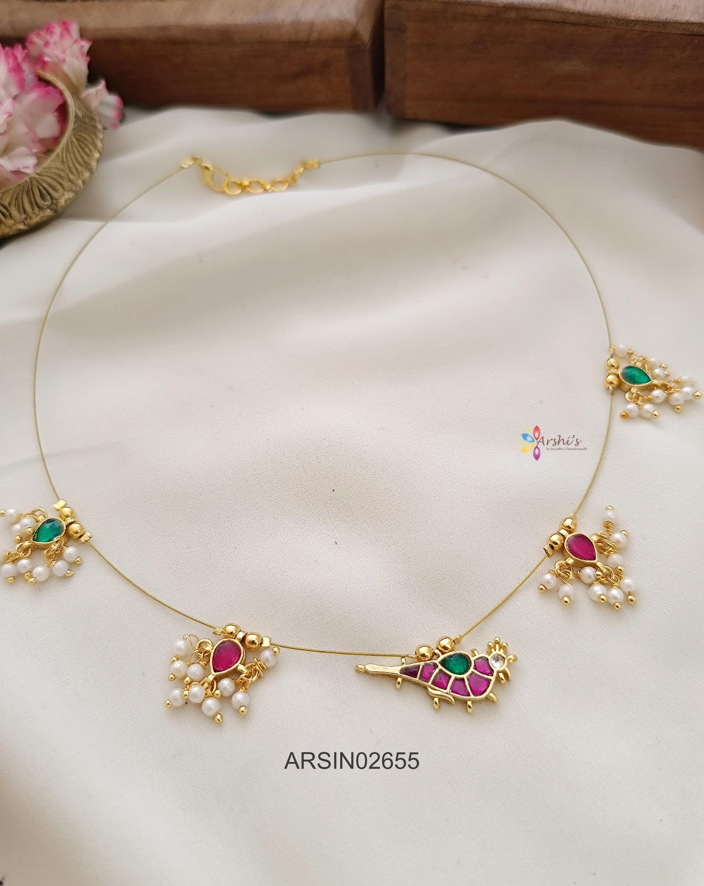 Peacock and Pearl Invisible Necklace