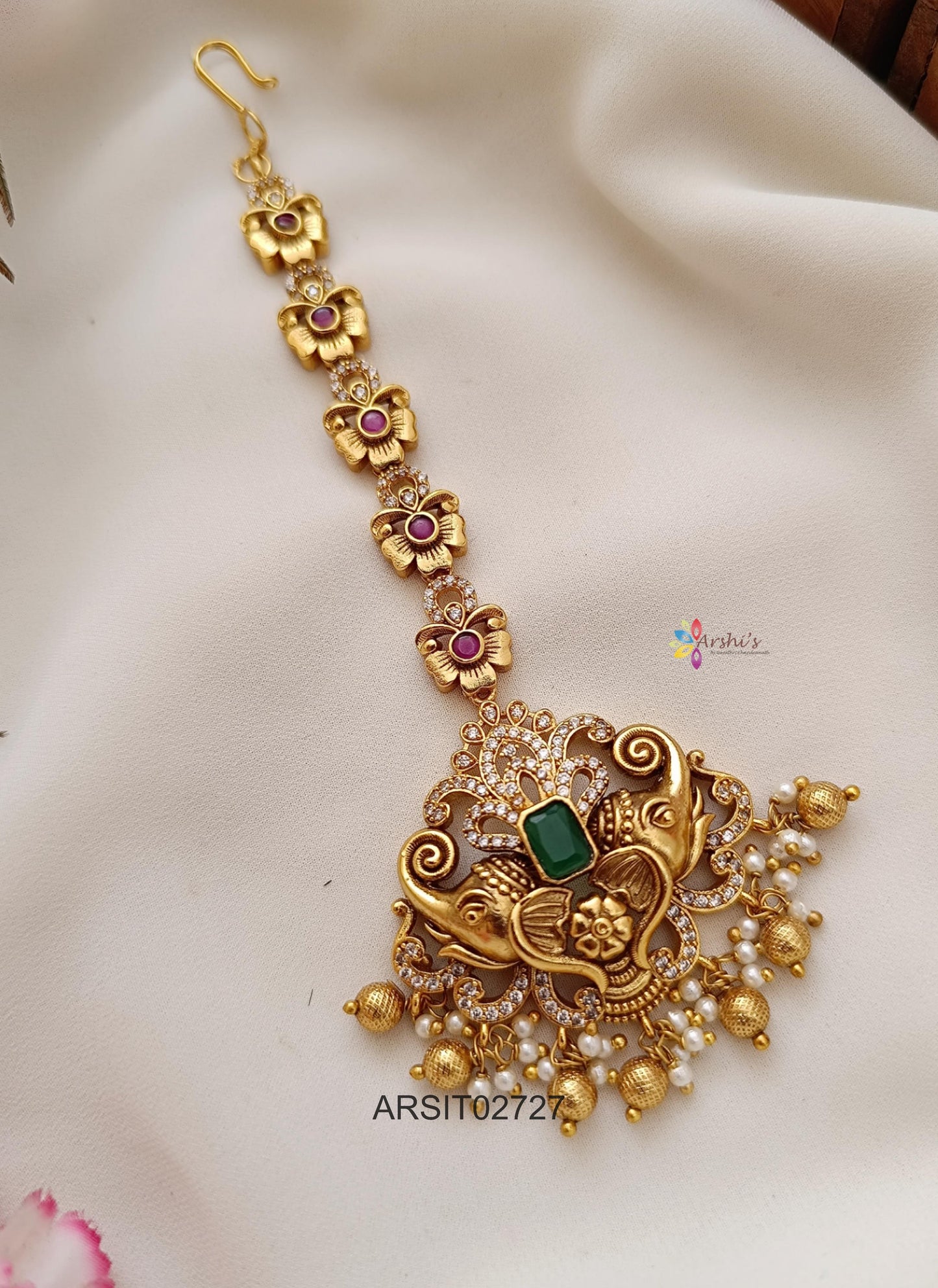 Elephant Design Maangtikka