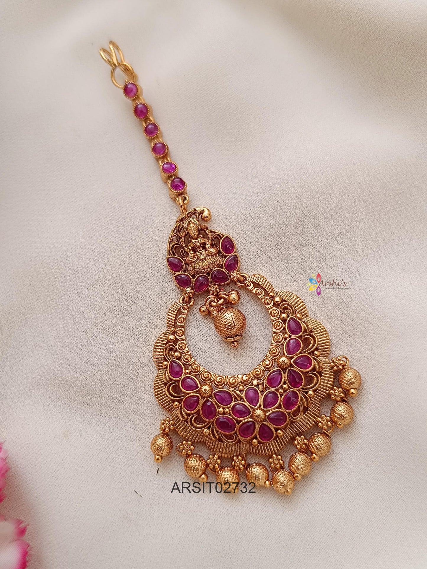 Temple Kemp Stone Maangtikka