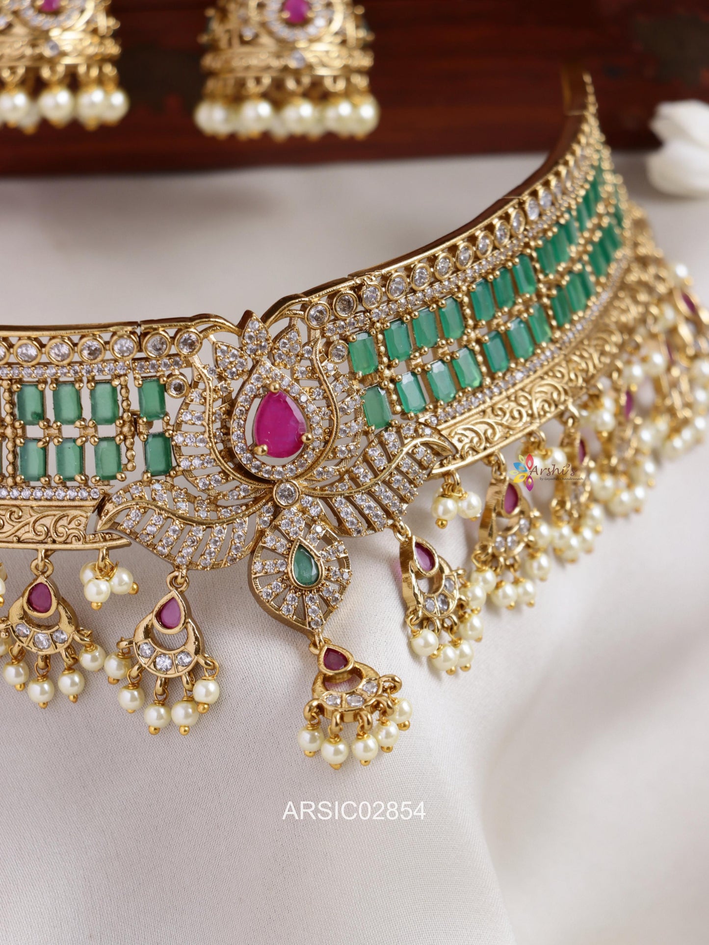 Bridal Green Stone Choker