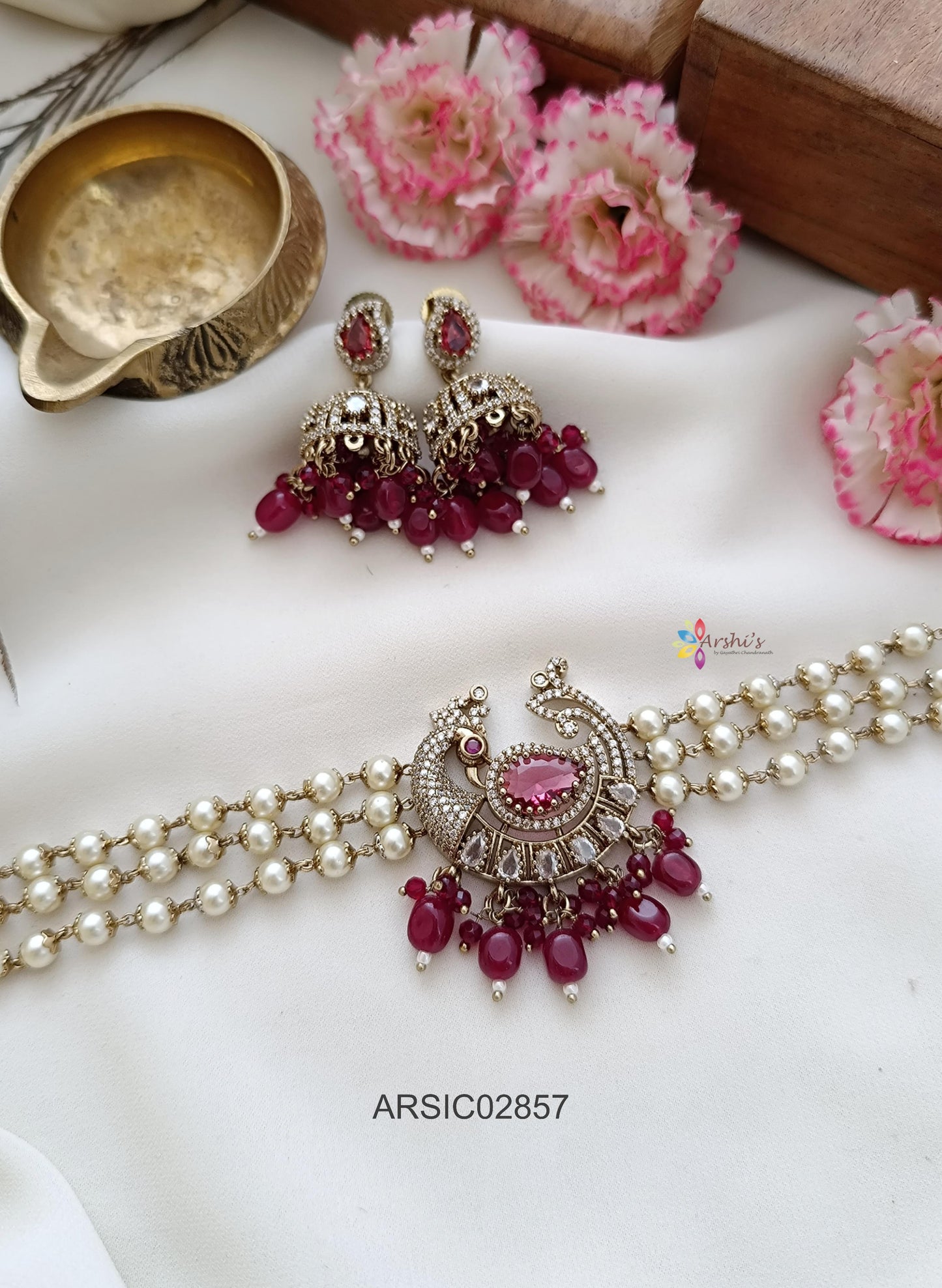 Peacock Maroon Red Pearl Choker