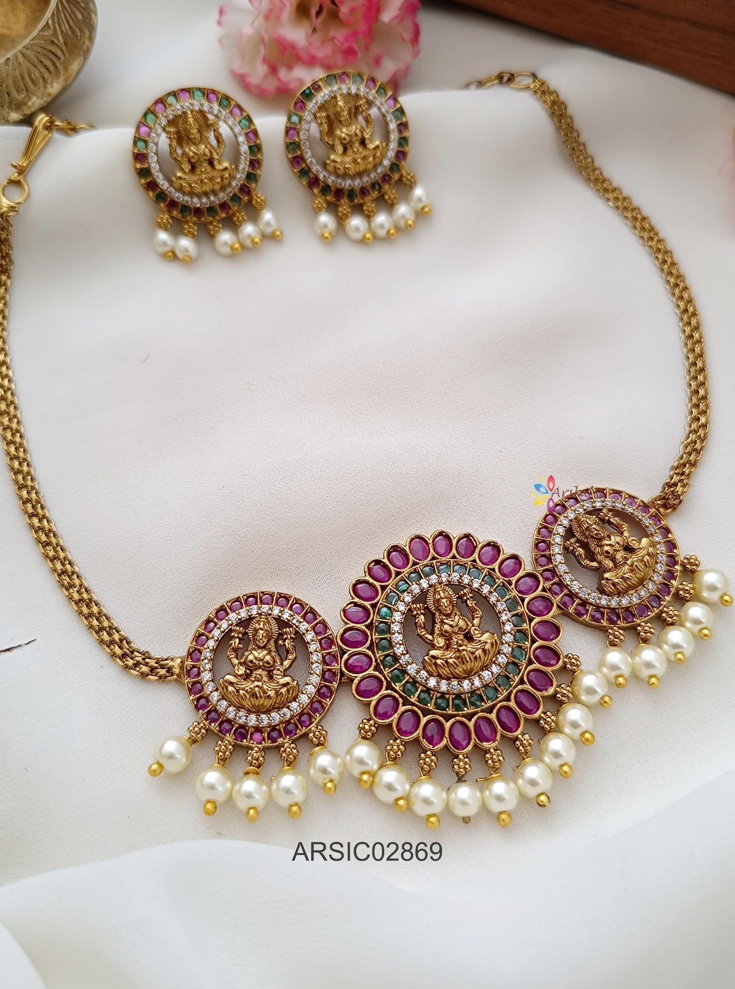 Lakshmi Kemp and Green Stone Choker