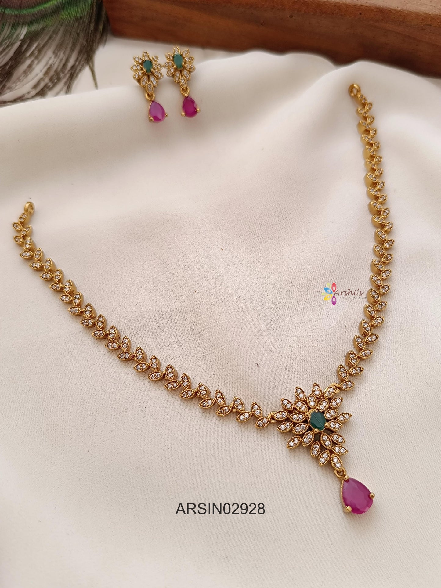 Diamond Look Like Stone Necklace