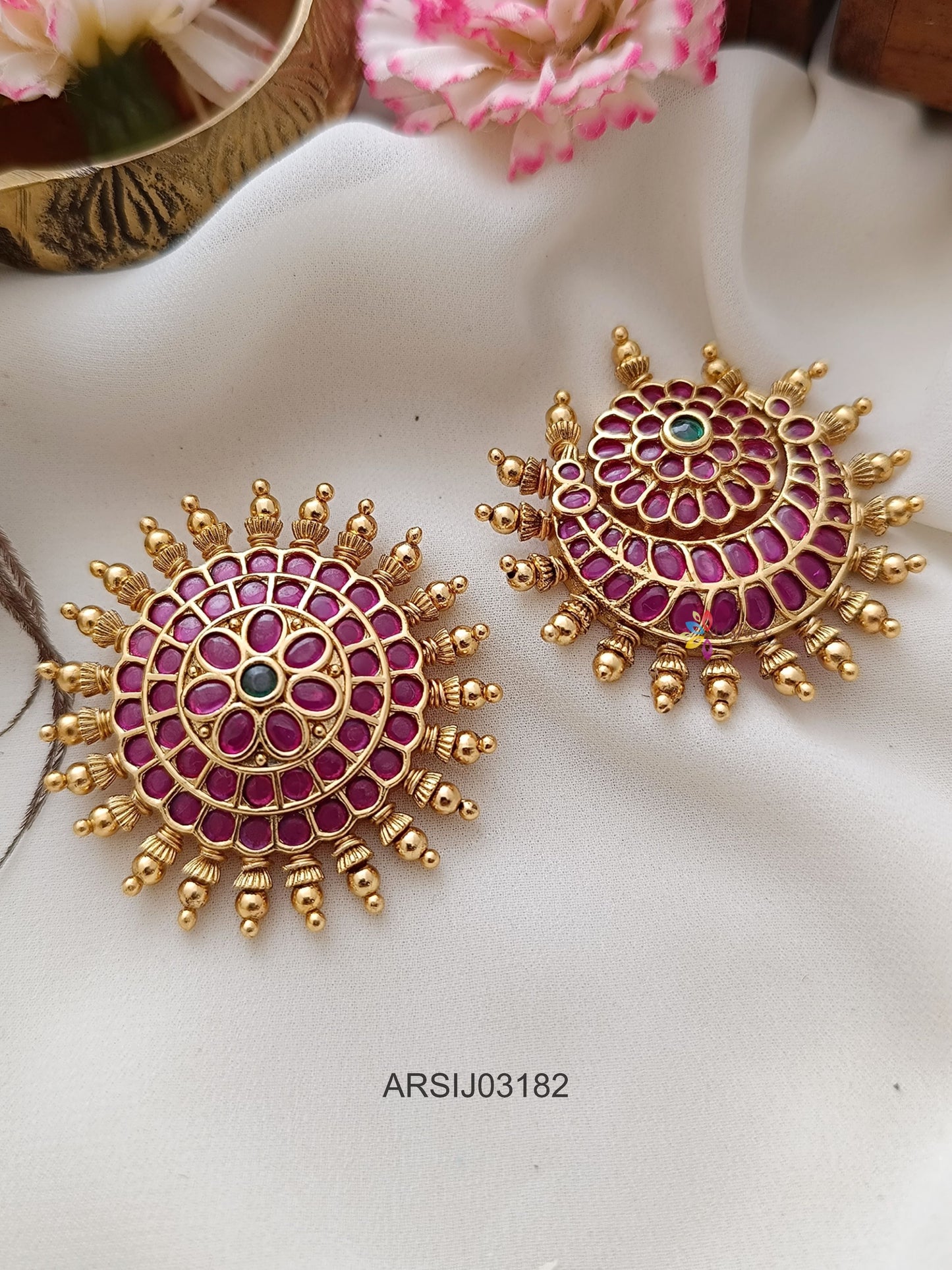 Surya Chandra Kemp Stone Hair Brooch