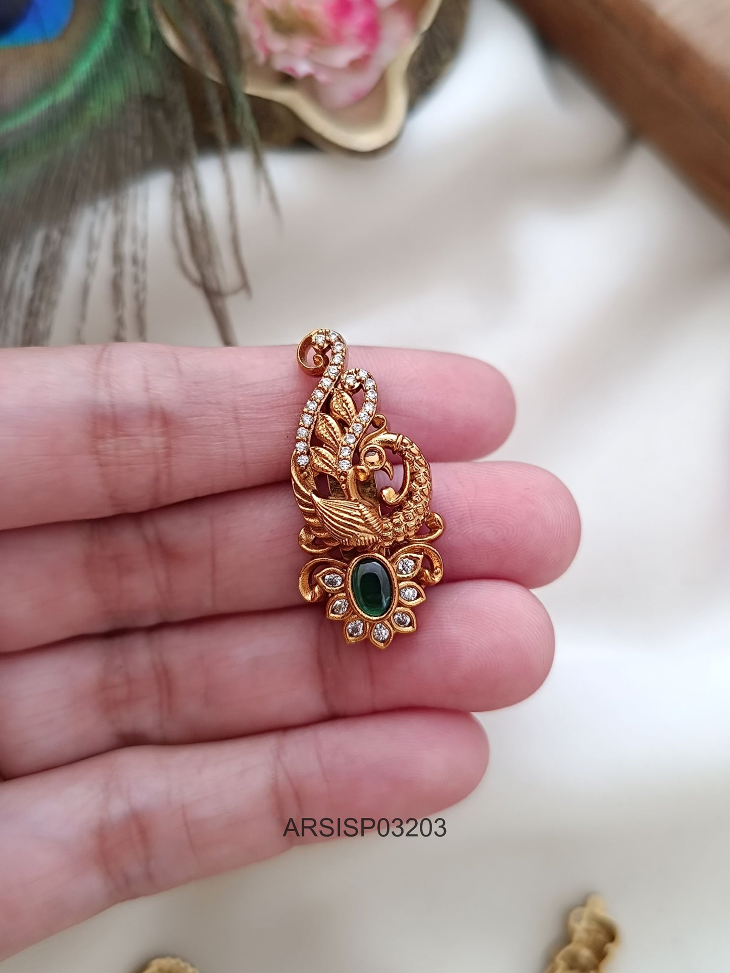 Peacock Green AD Sree Pin