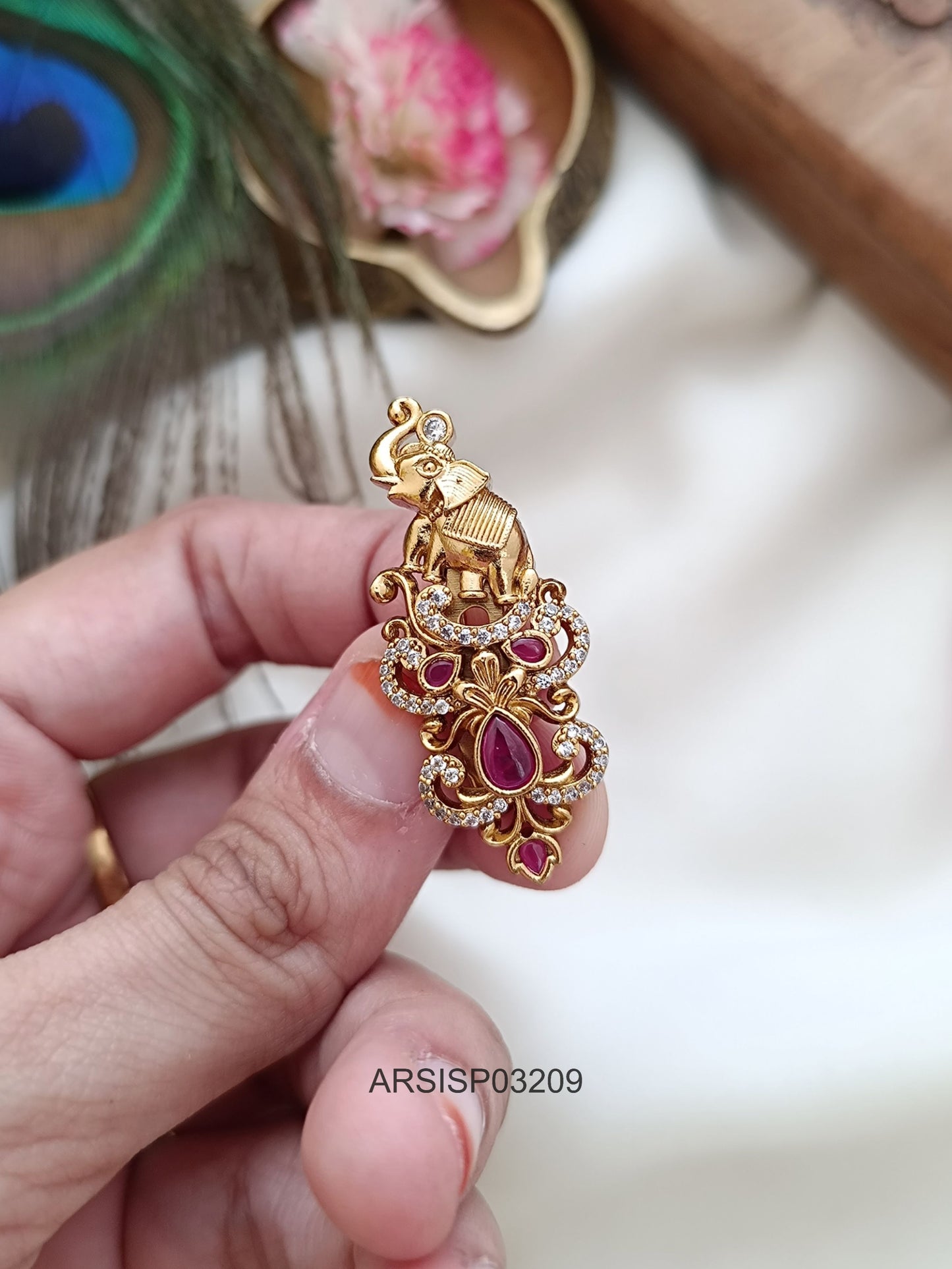 Elephant Red and White Stone Saree Pin