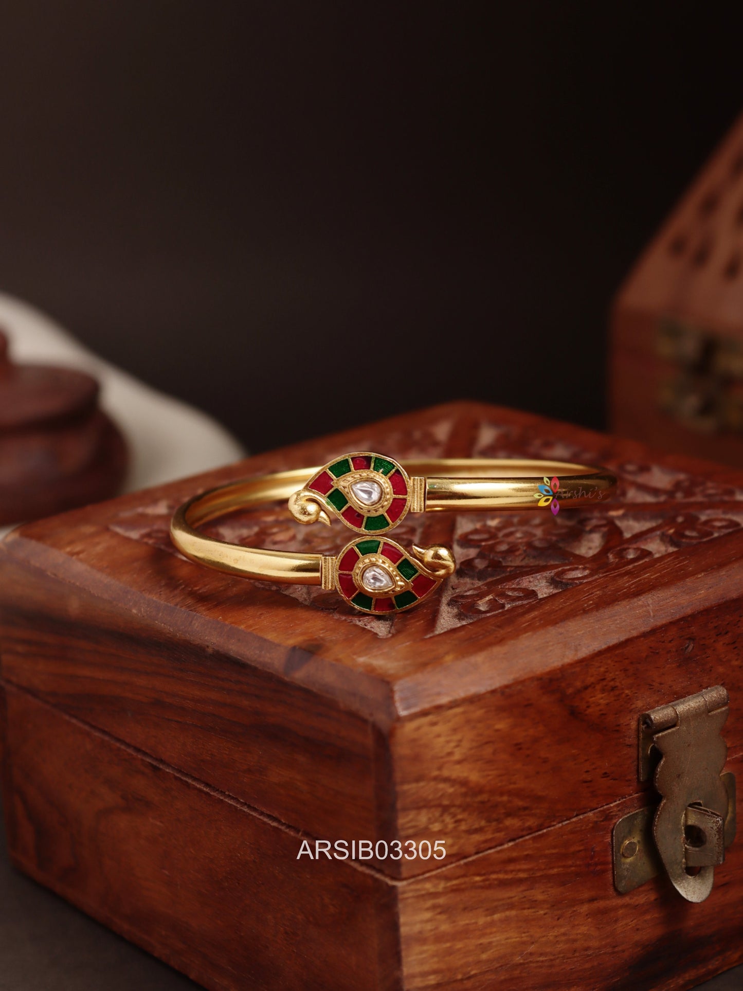 Mango Openable Bracelet