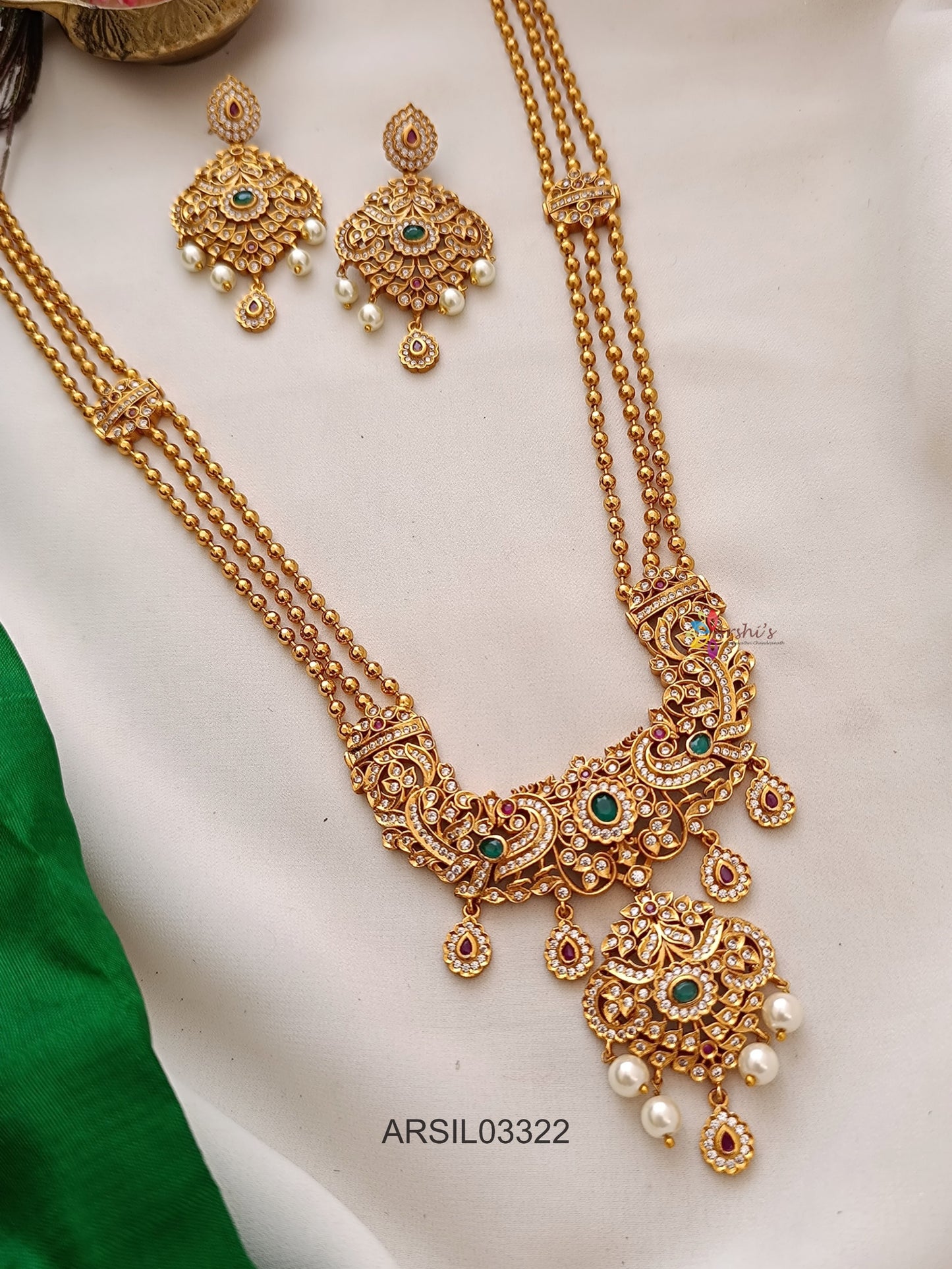 Three Layer Pendant Long Haram