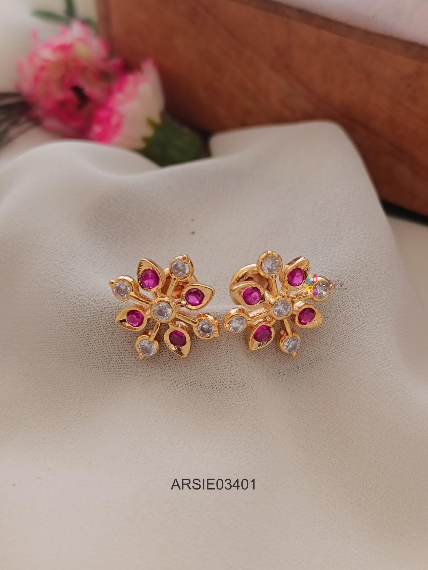 Star Design Screw Earstuds