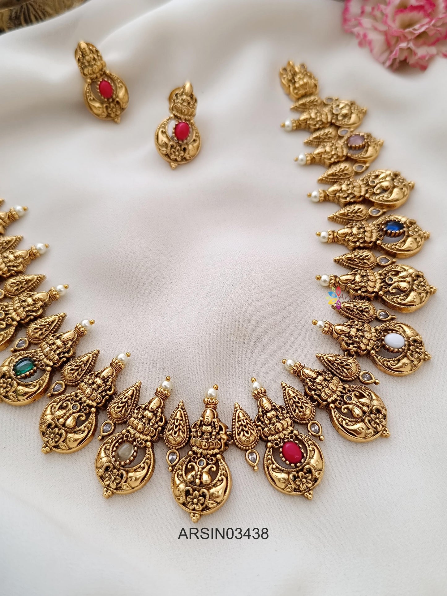 Antique Temple Navarathna Necklace