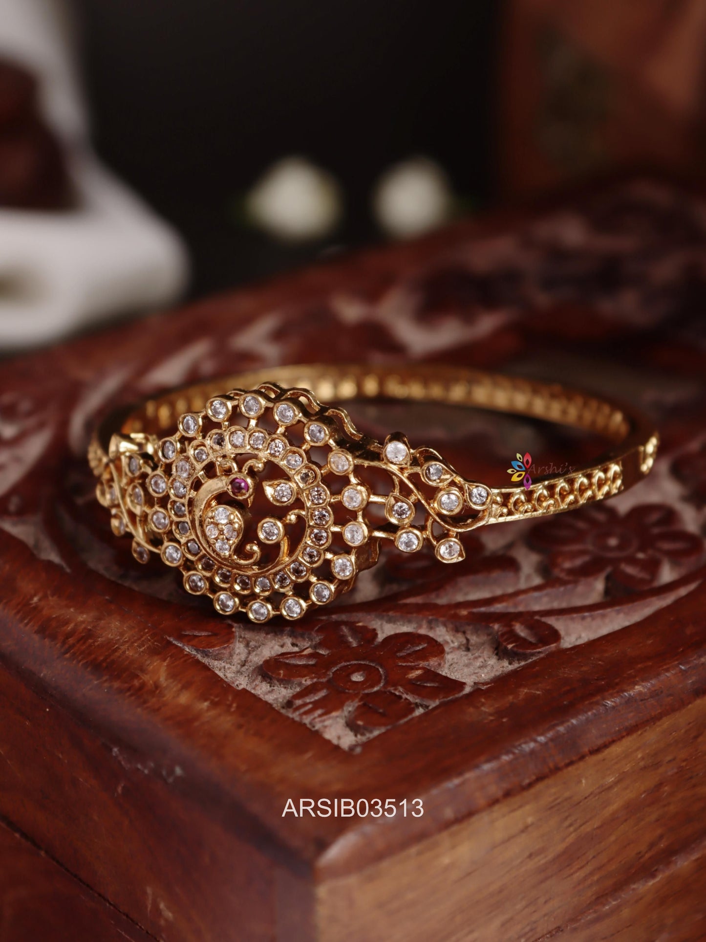 Peacock White Stone Bracelet