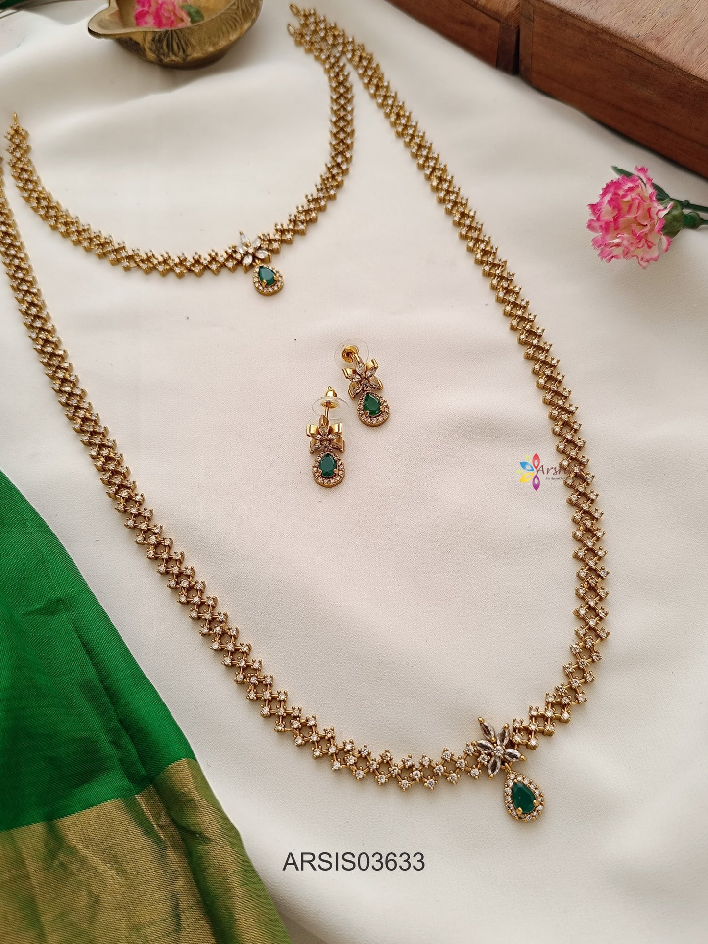AD Stone with Emerald Pendant Jewellery Set