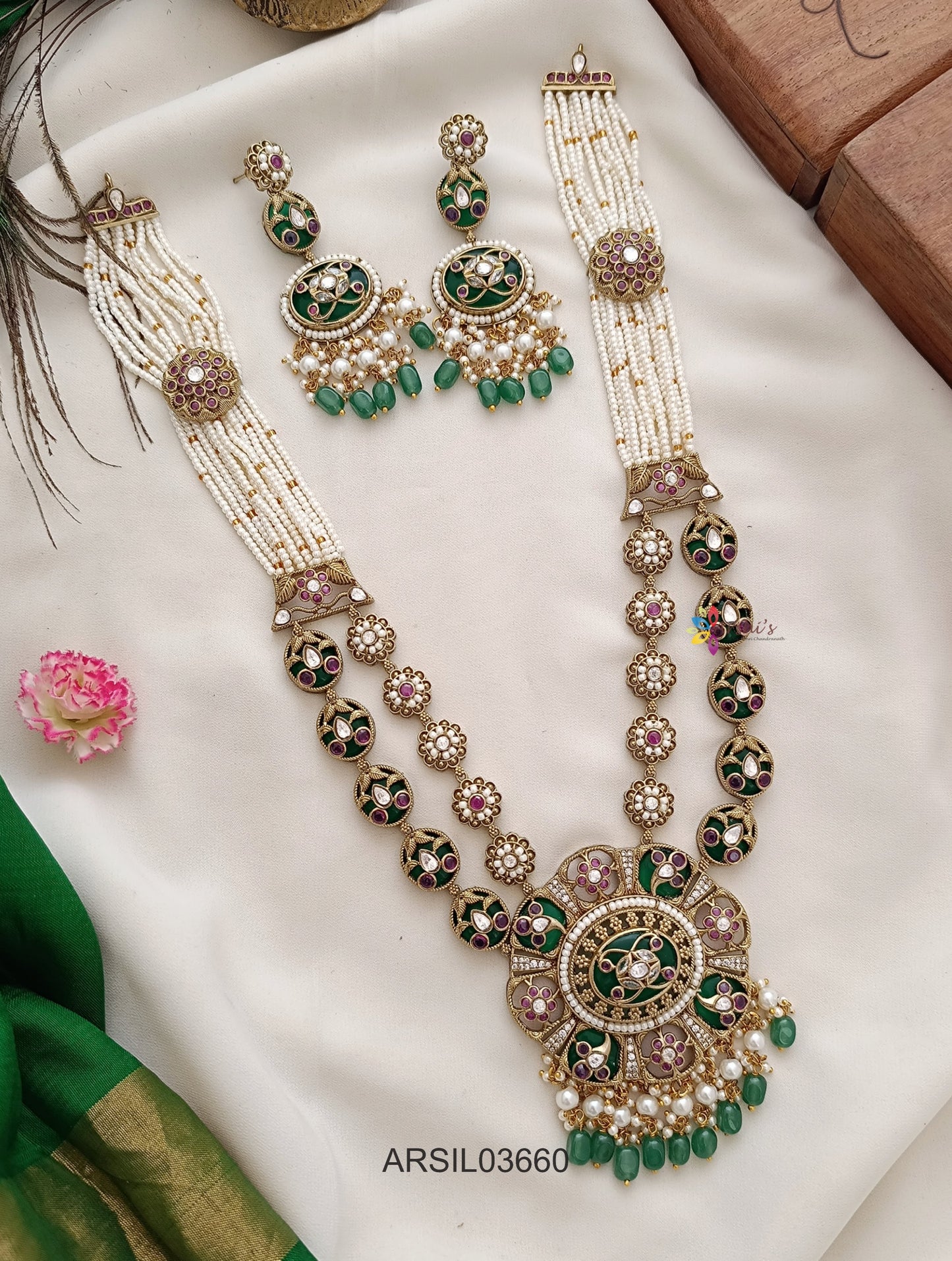 Pearl and Kundan Long Haram