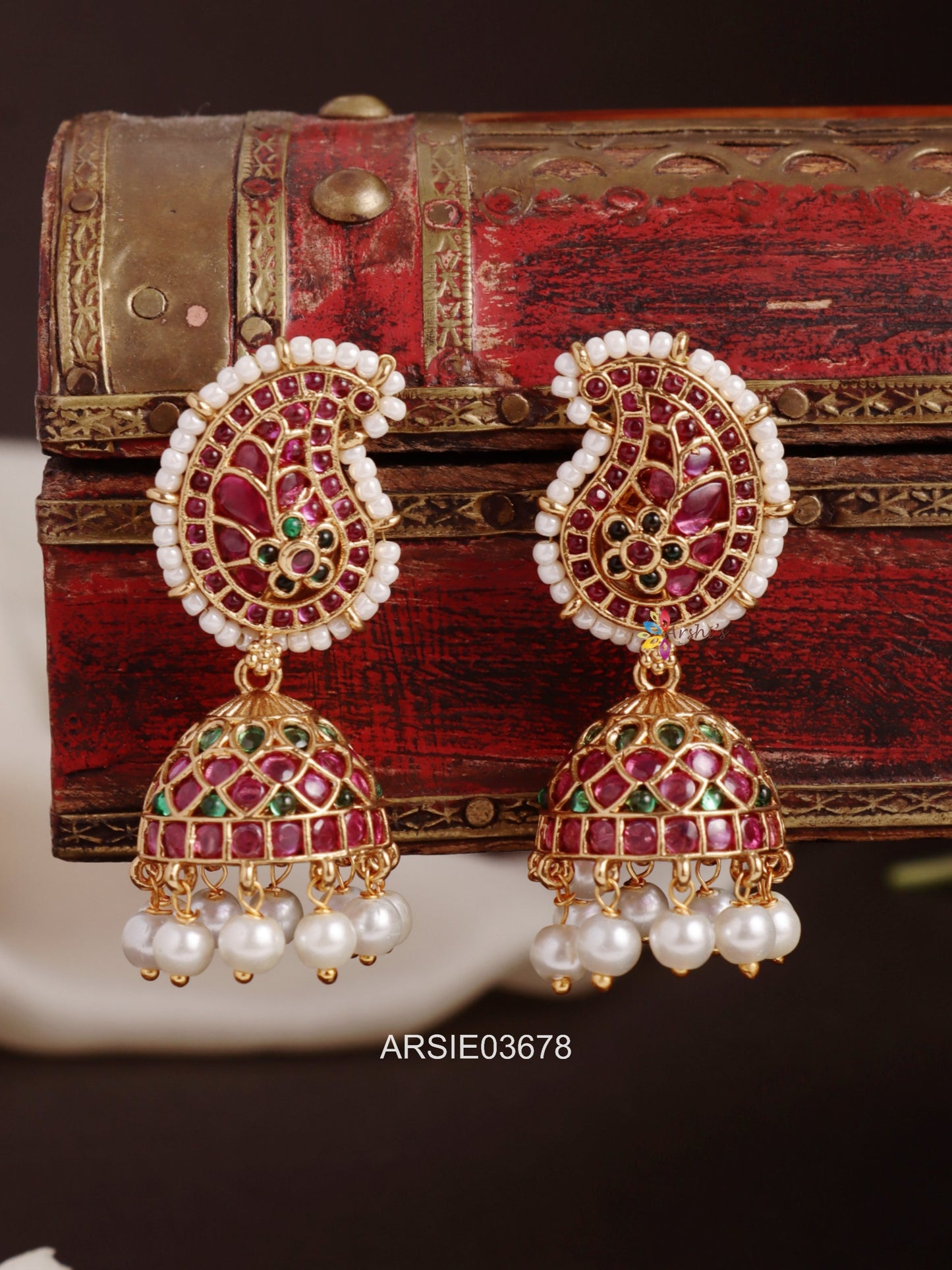 Mango Kemp Stone Jhumka