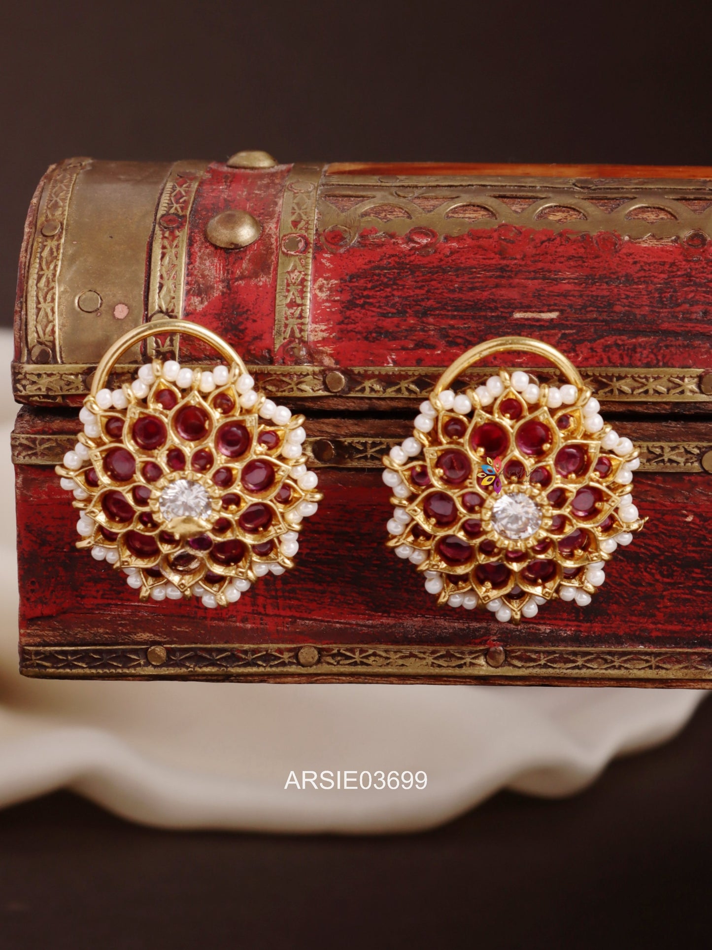 Kemp and Pearl Studded Ear Studs