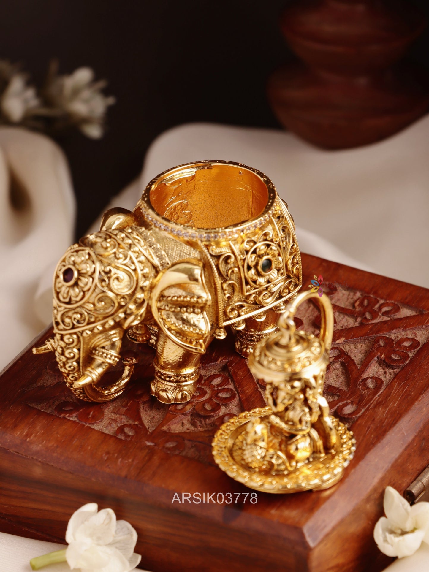 Elephant Ganesha Kumkum Box