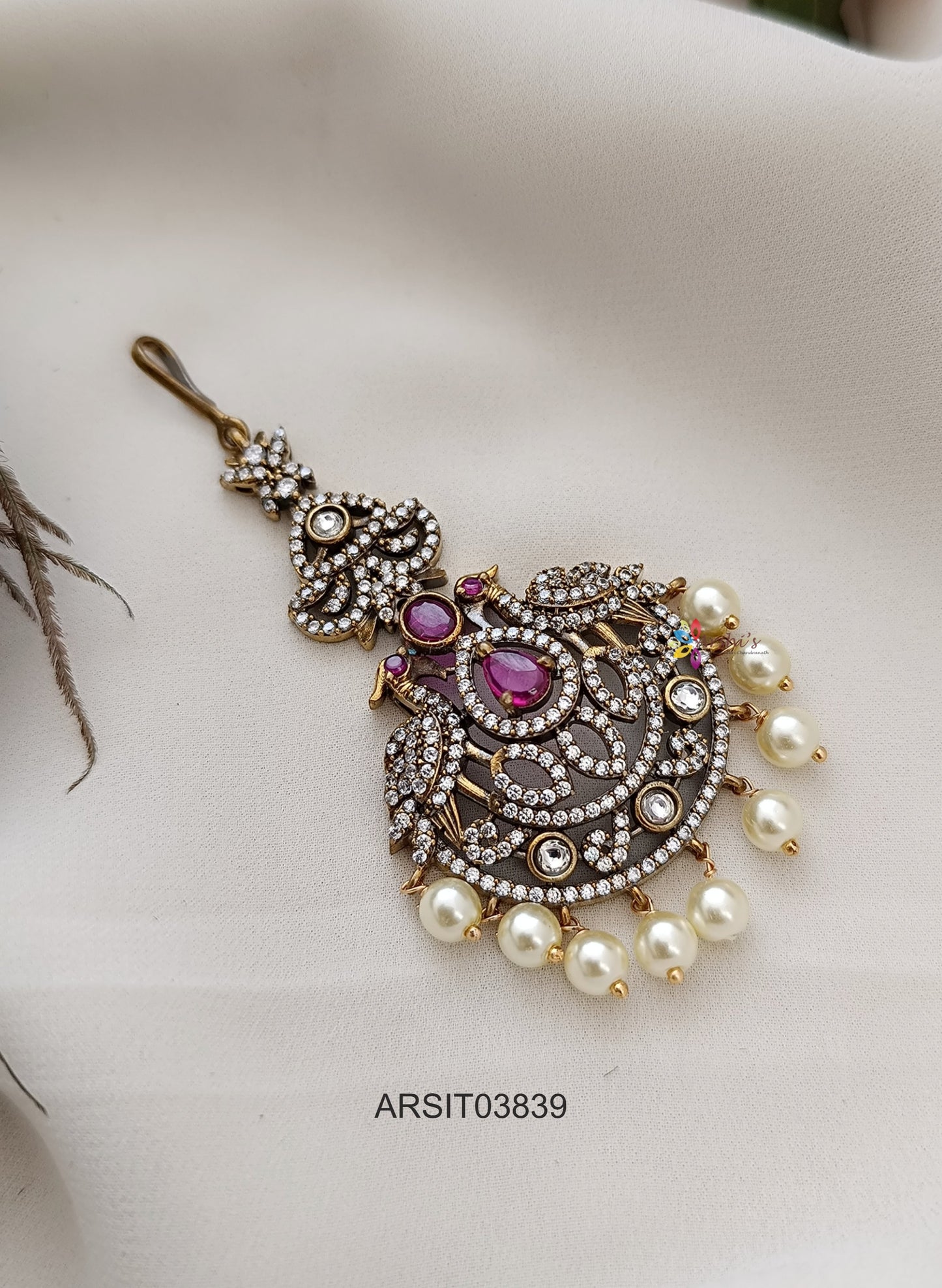 Peacock Victorian Pearl Drops Maang Tikka