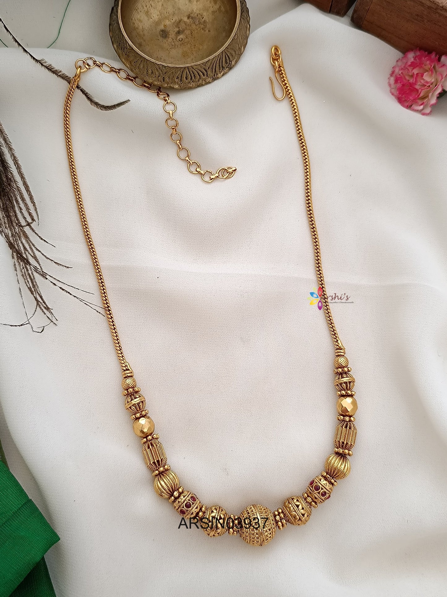 Plain Gold Bead Necklace