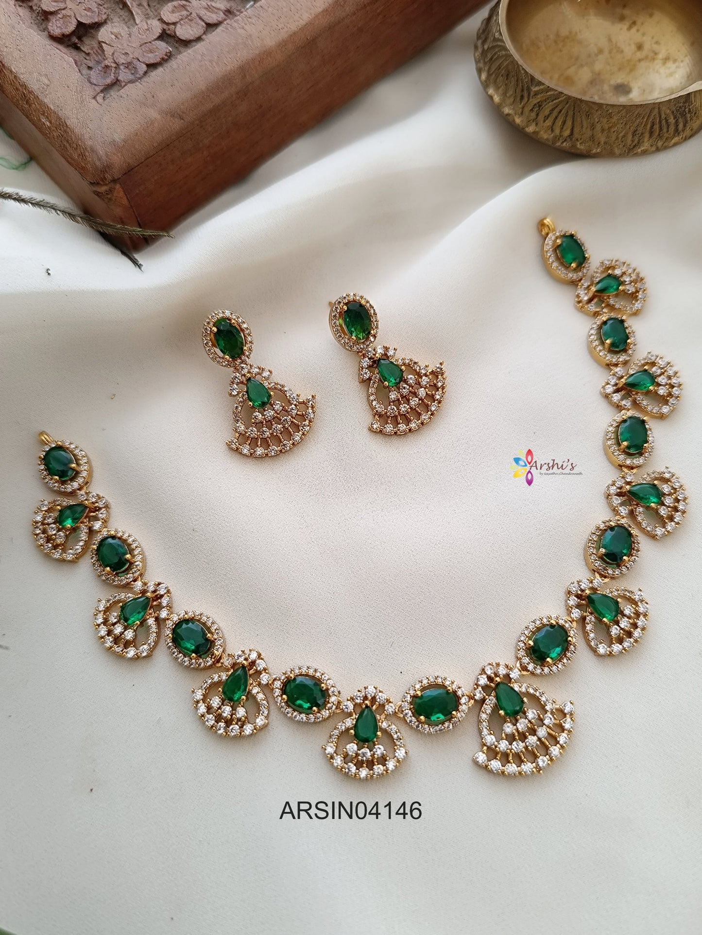 Emerald and White Stone Necklace