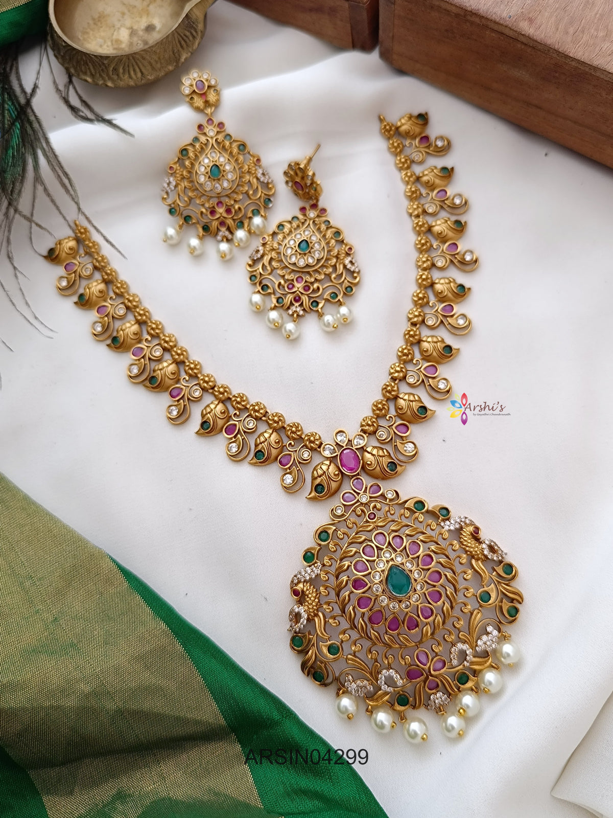 Antique Mango Flower Design Necklace