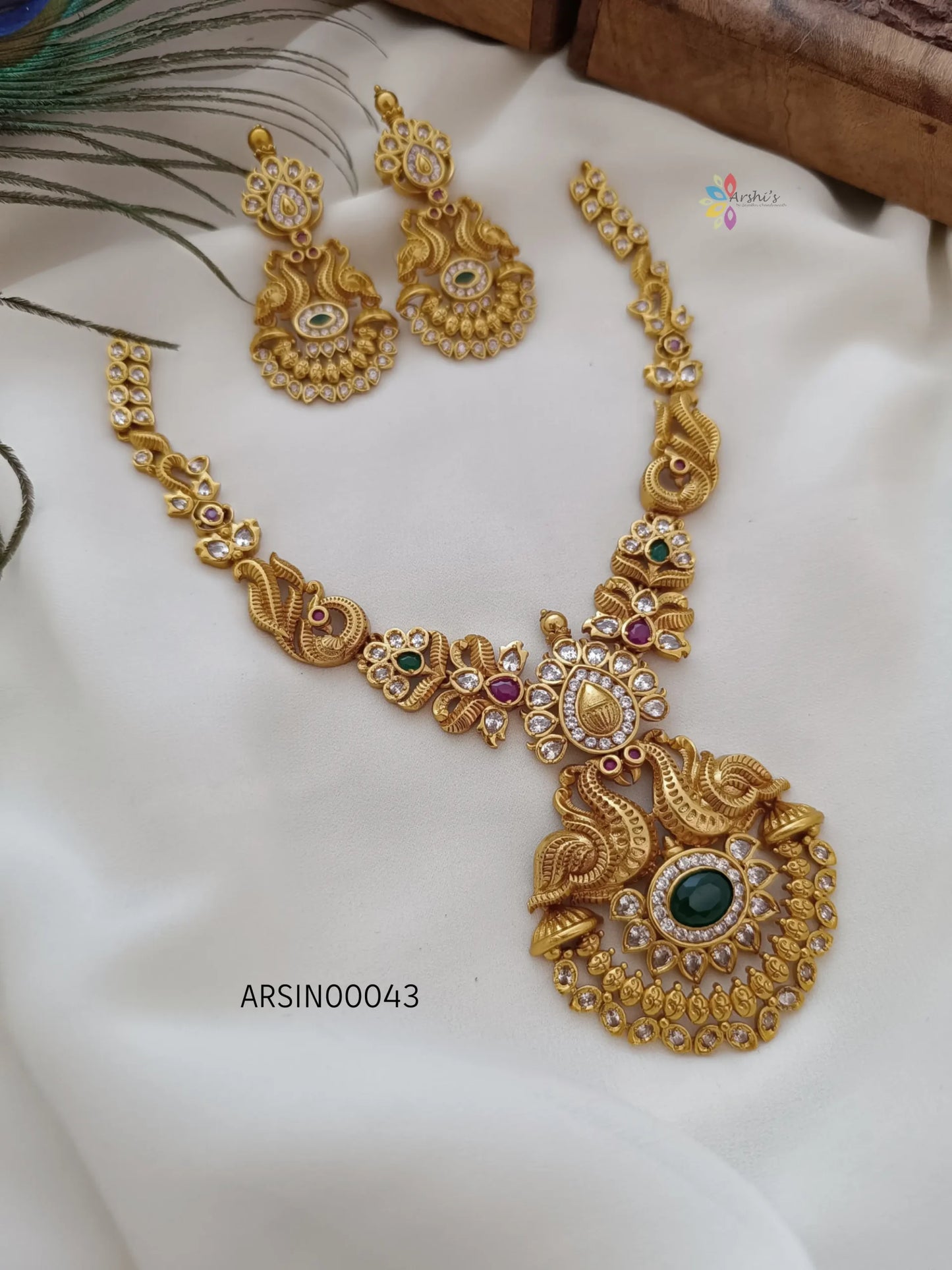 Traditional Peacock Necklace Set