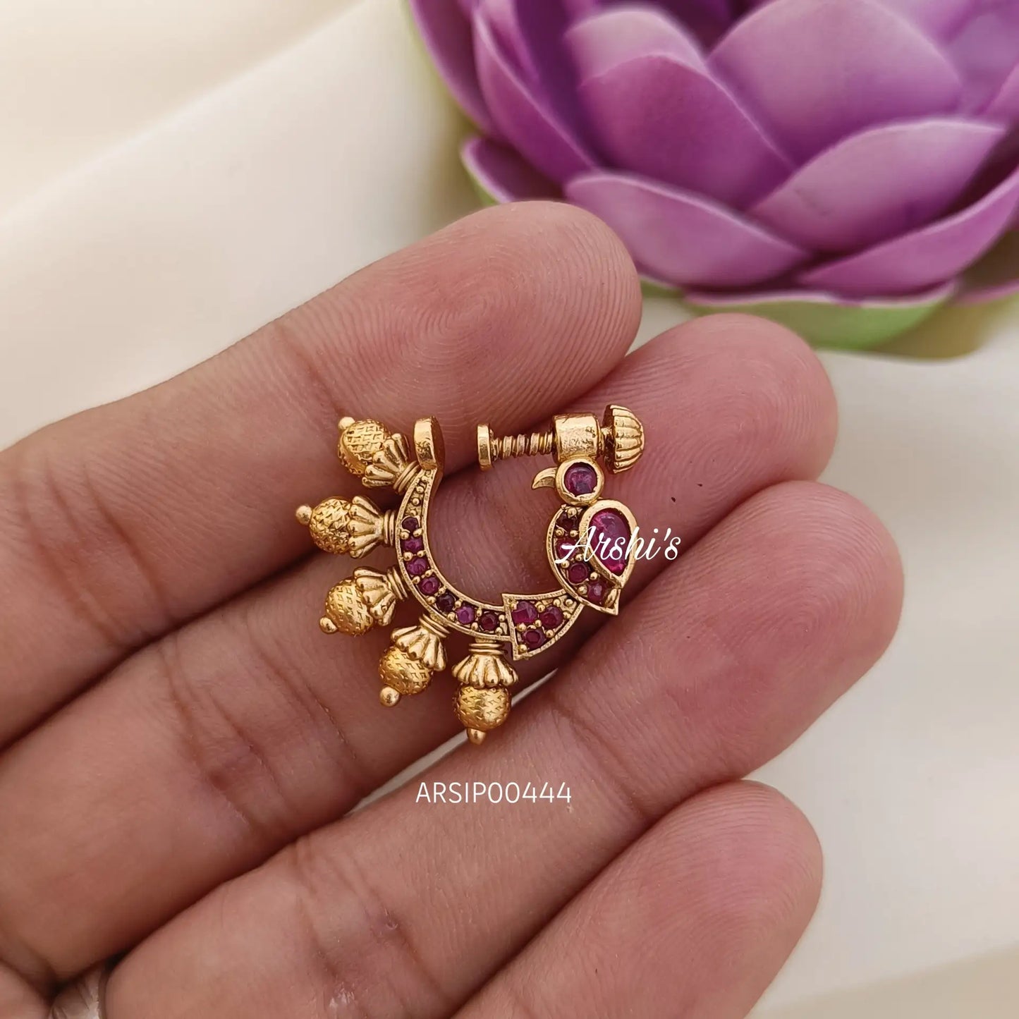 Peacock Kemp Stone Nosepin